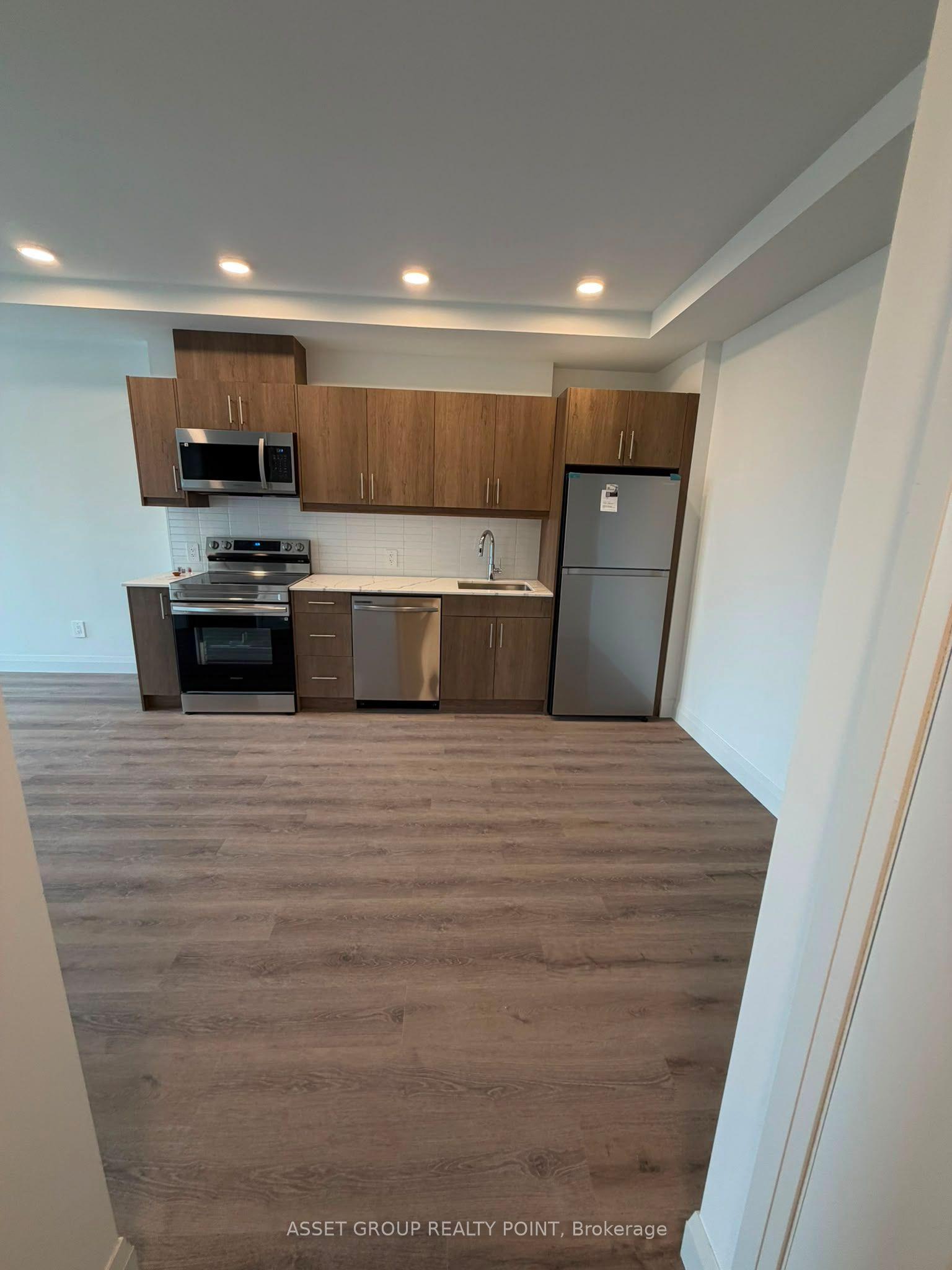 1333 Weber Street E 206 #206, Kitchener — Condo for lease, photo 1