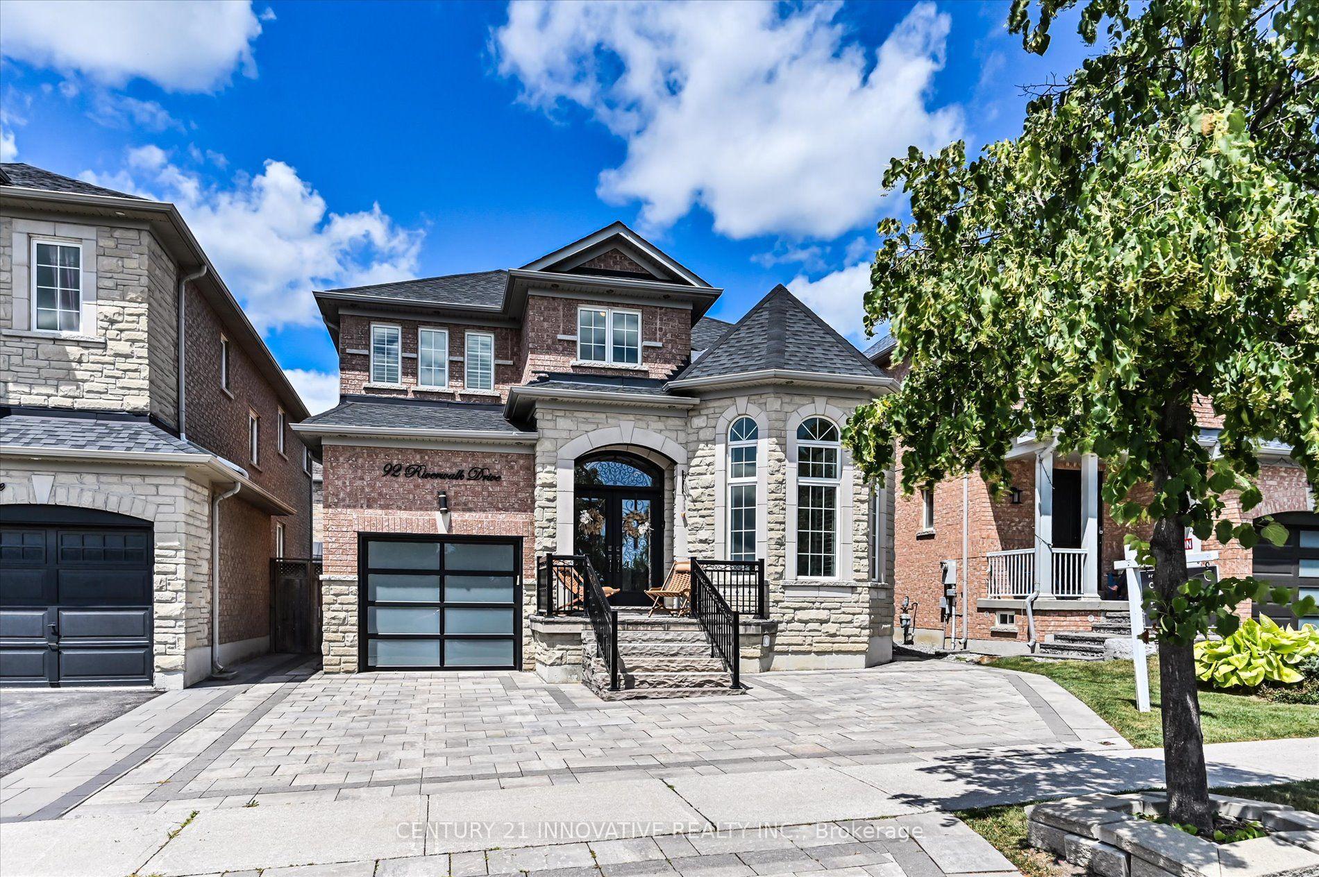 92 W Riverwalk Drive — photo 1
