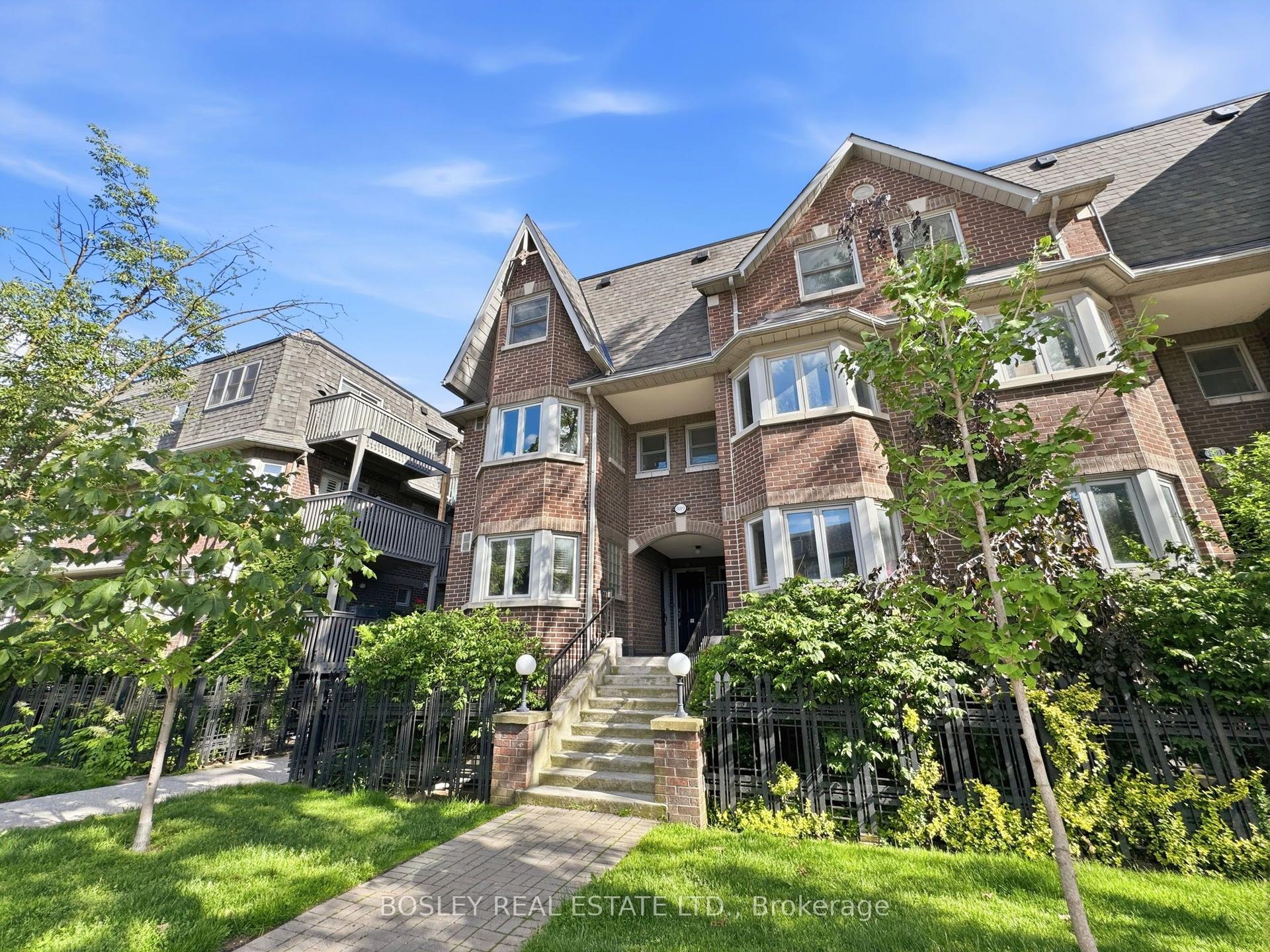 889 Adelaide Street W B #B, Toronto — Condo Town for sale, photo 1