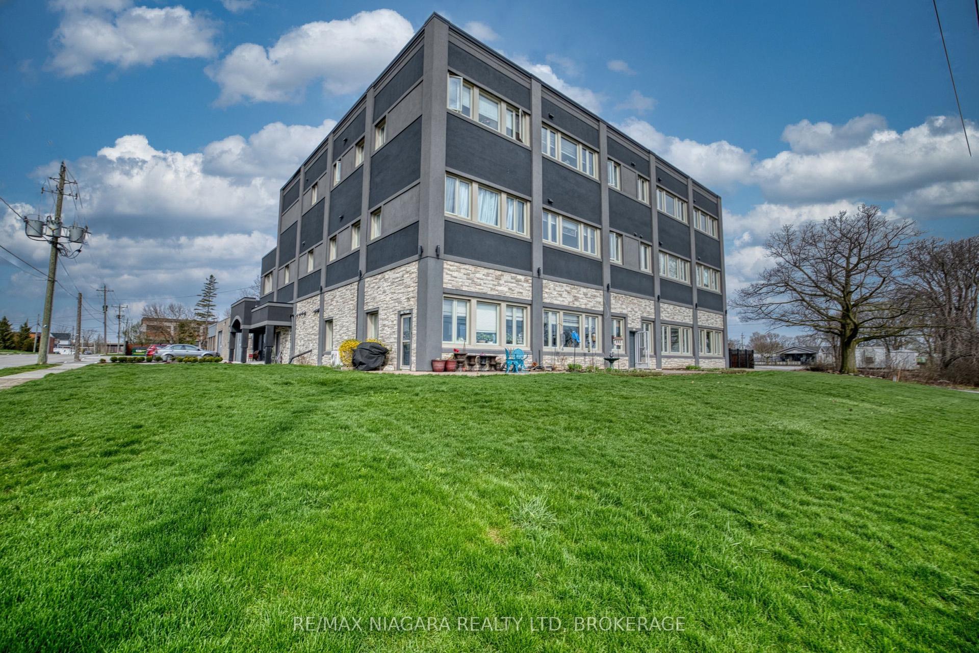 2 Lewis Street Unit #4 #Unit #4 — photo 1