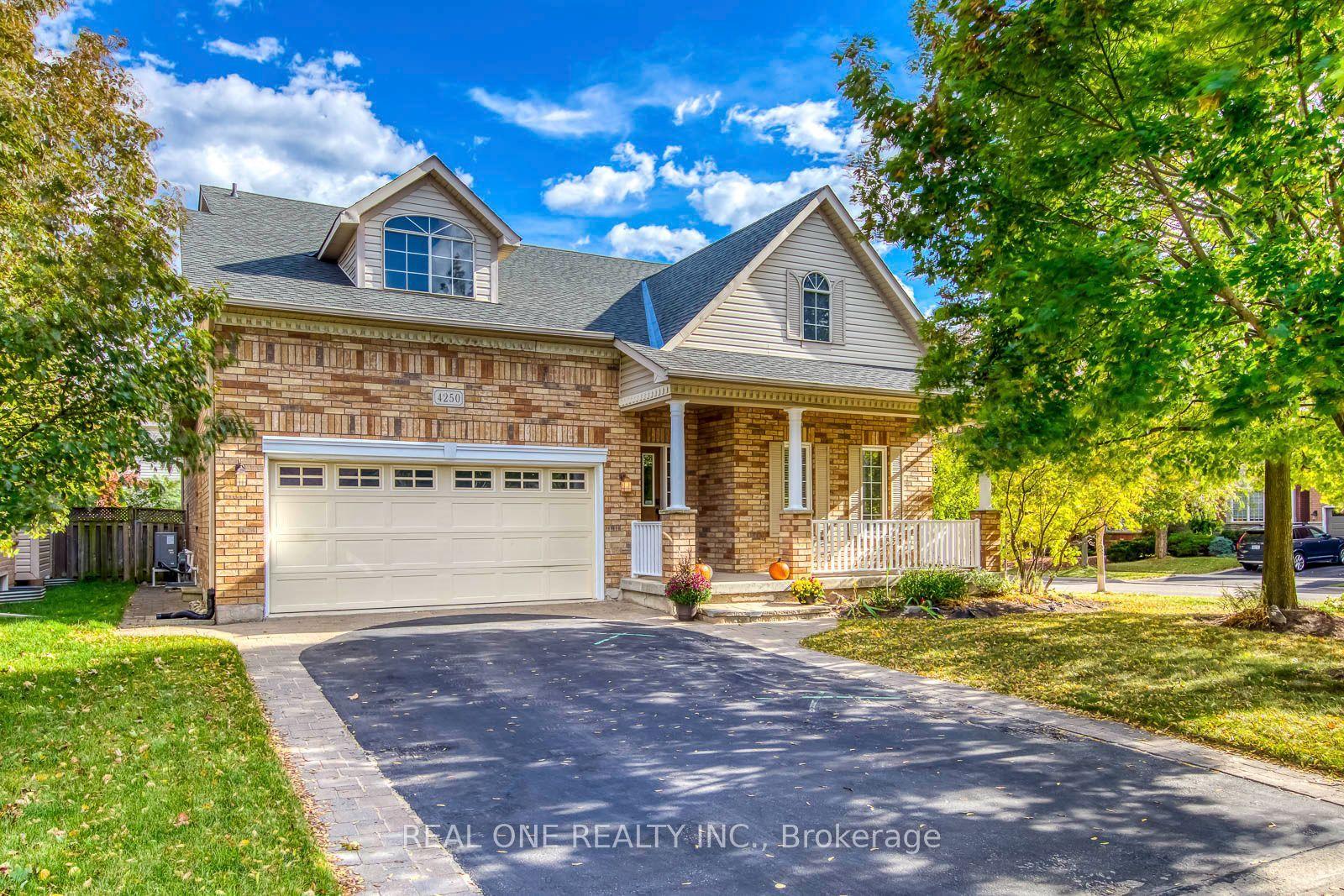 4250 Price Court, Burlington — Detached for sale, photo 1