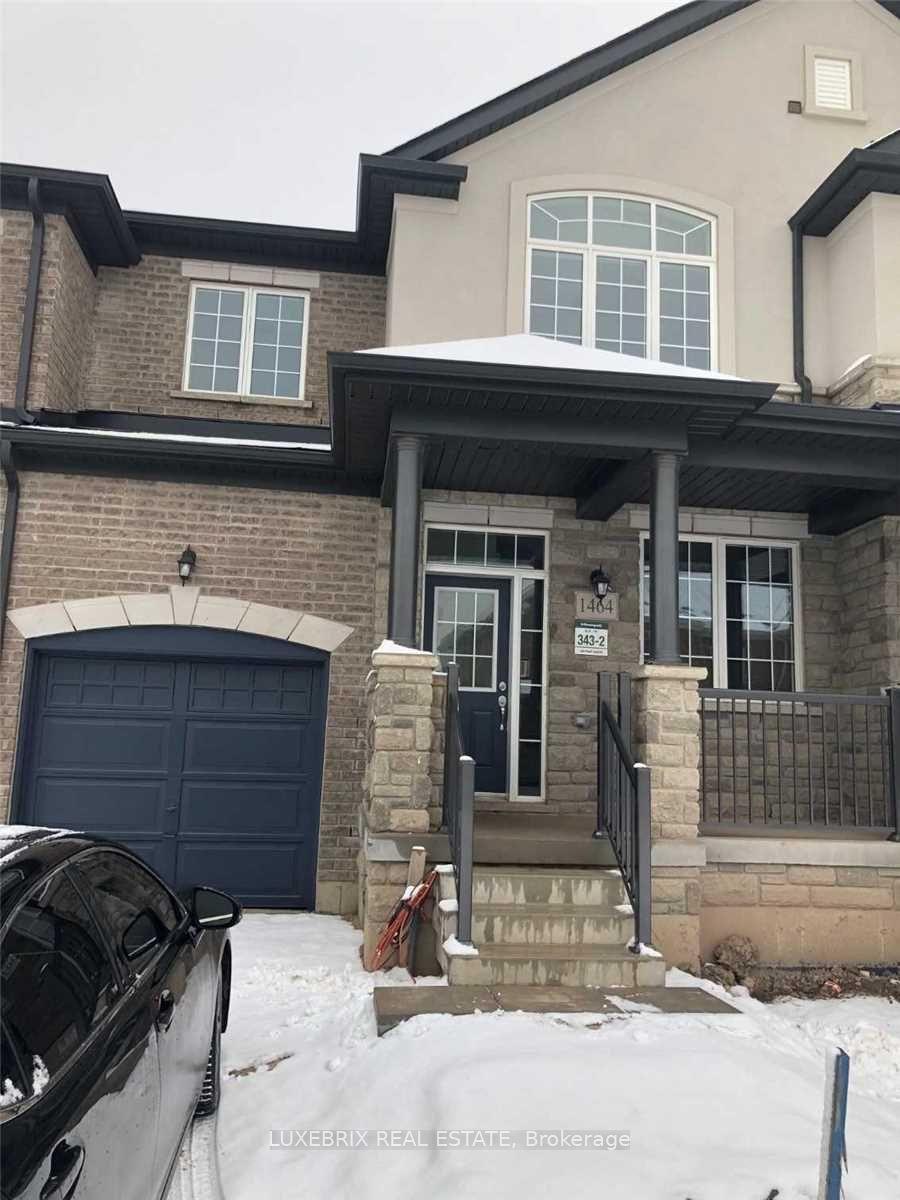 1464 Pratt Heights, Milton — Townhouse for lease, photo 1