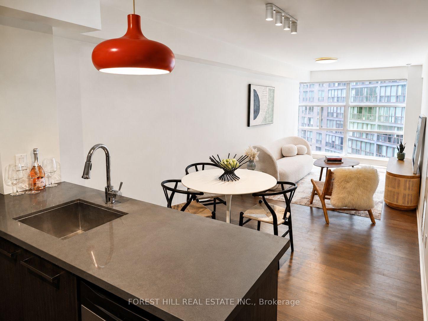 11 St Joseph Street 1003 #1003, Toronto — Condo for sale, photo 1