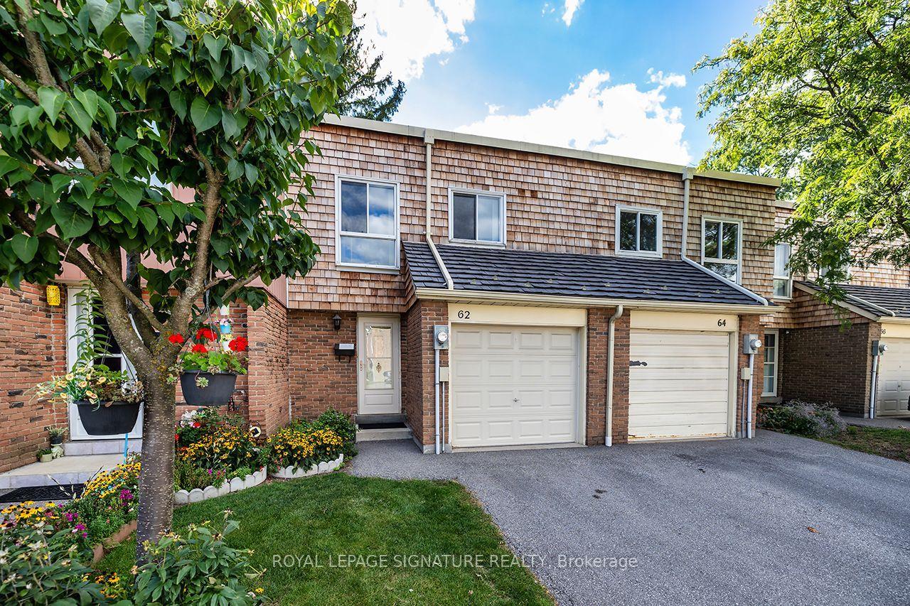 62 Thorny Vineway, Toronto — Condo Town for sale, photo 1