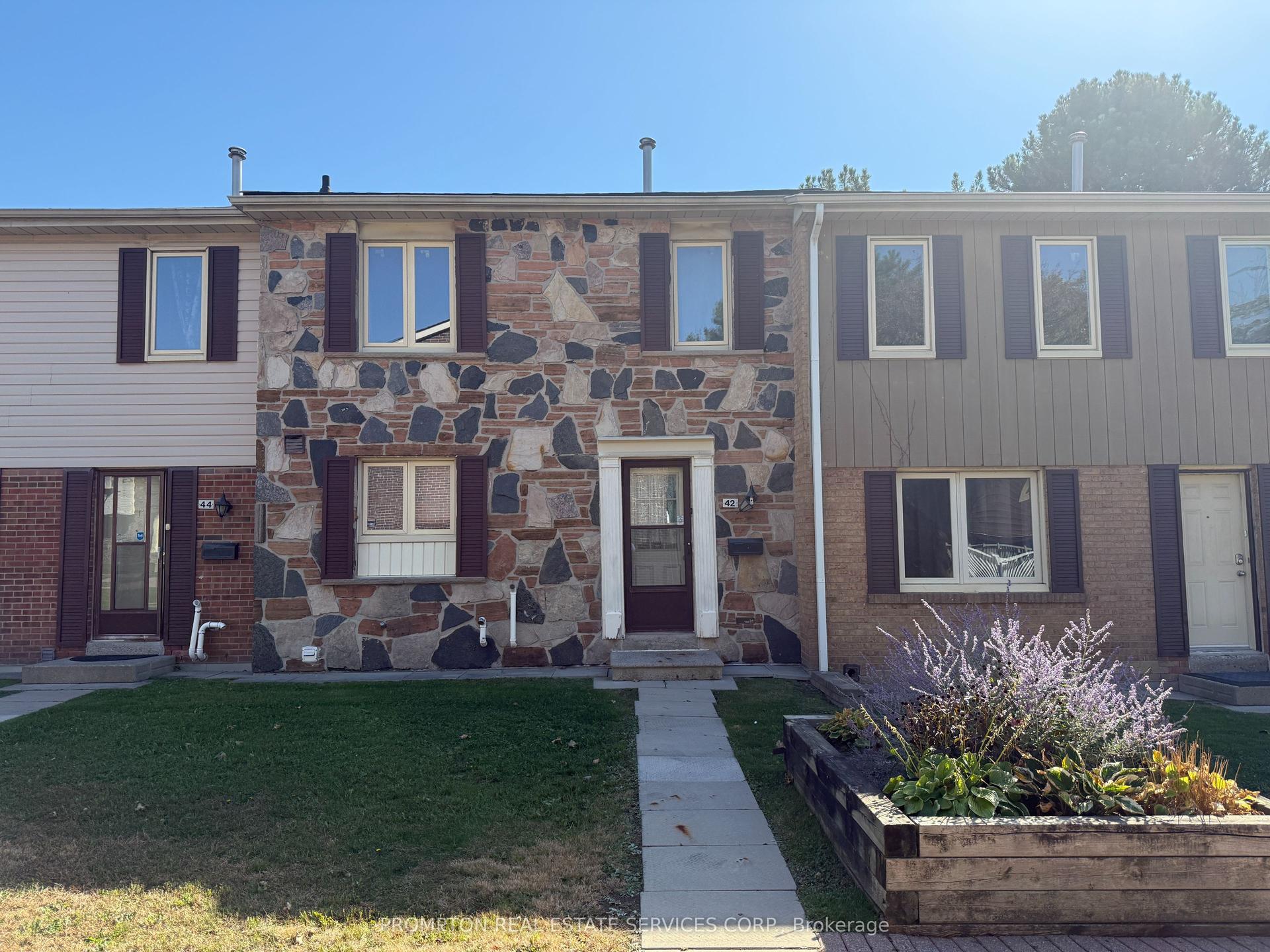 270 Timberbank Boulevard 42 #42, Toronto — Condo Town for lease, photo 1