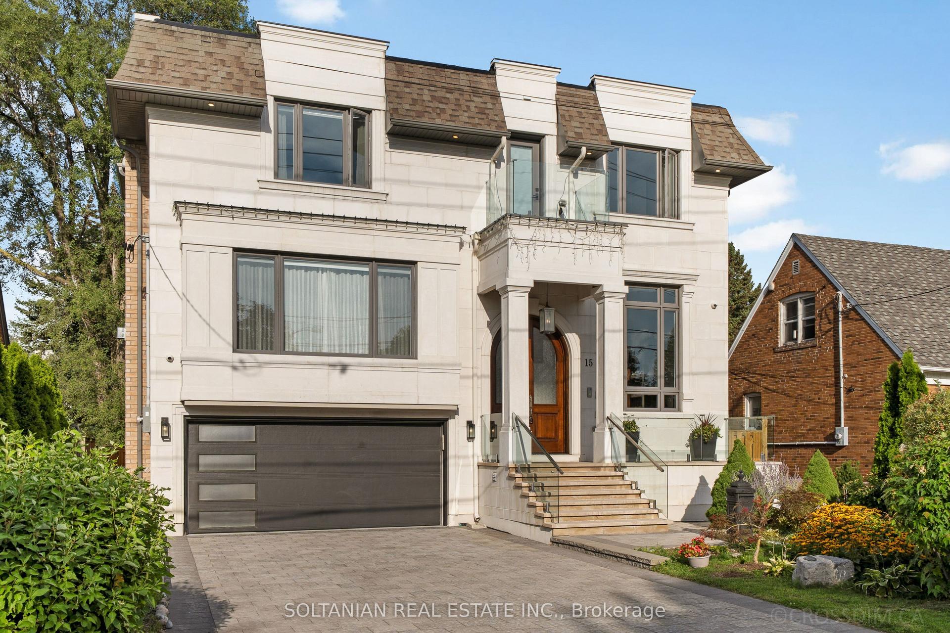15 Calvin Avenue, Toronto — Detached for sale, photo 1