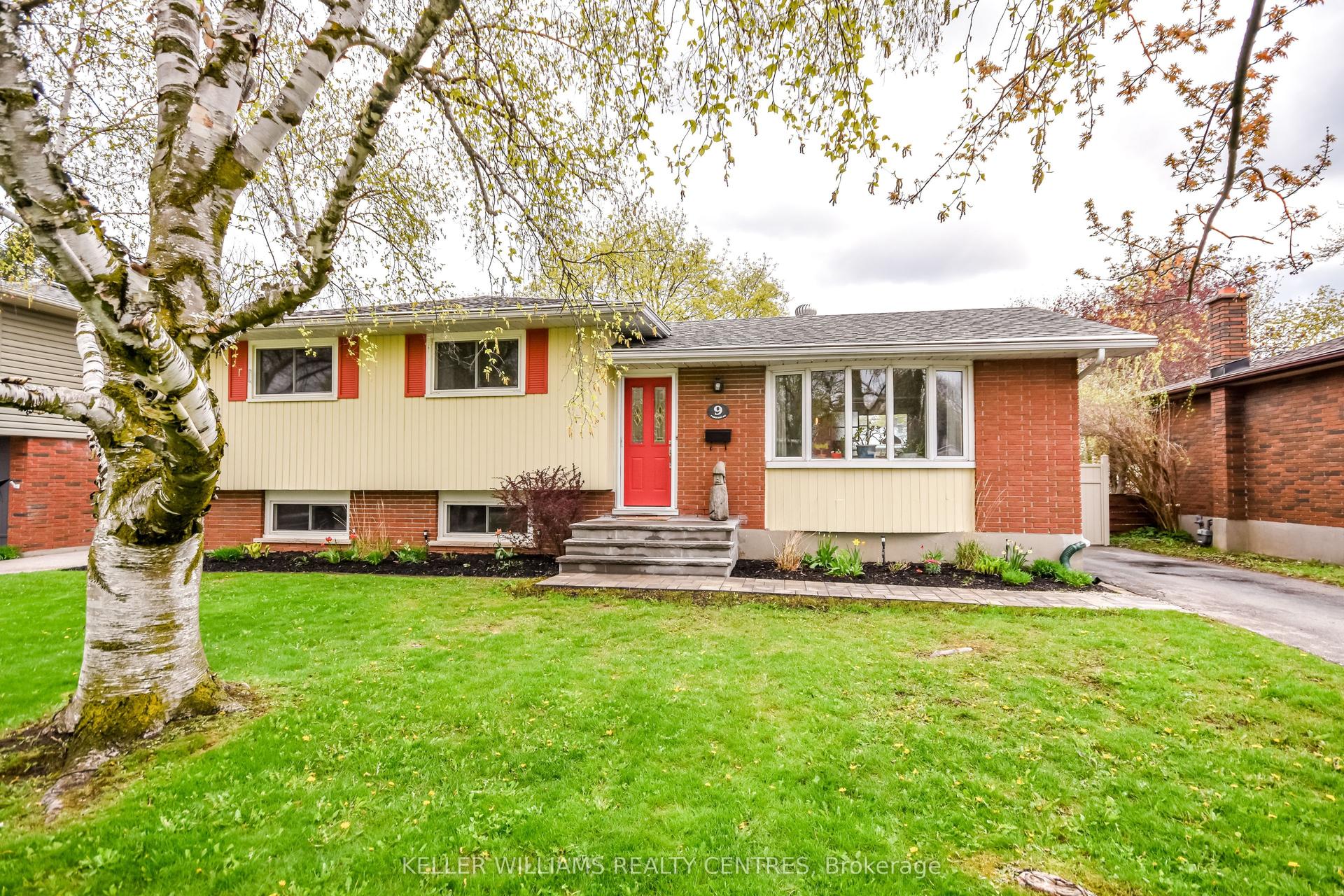 9 Ferguson Road — photo 1