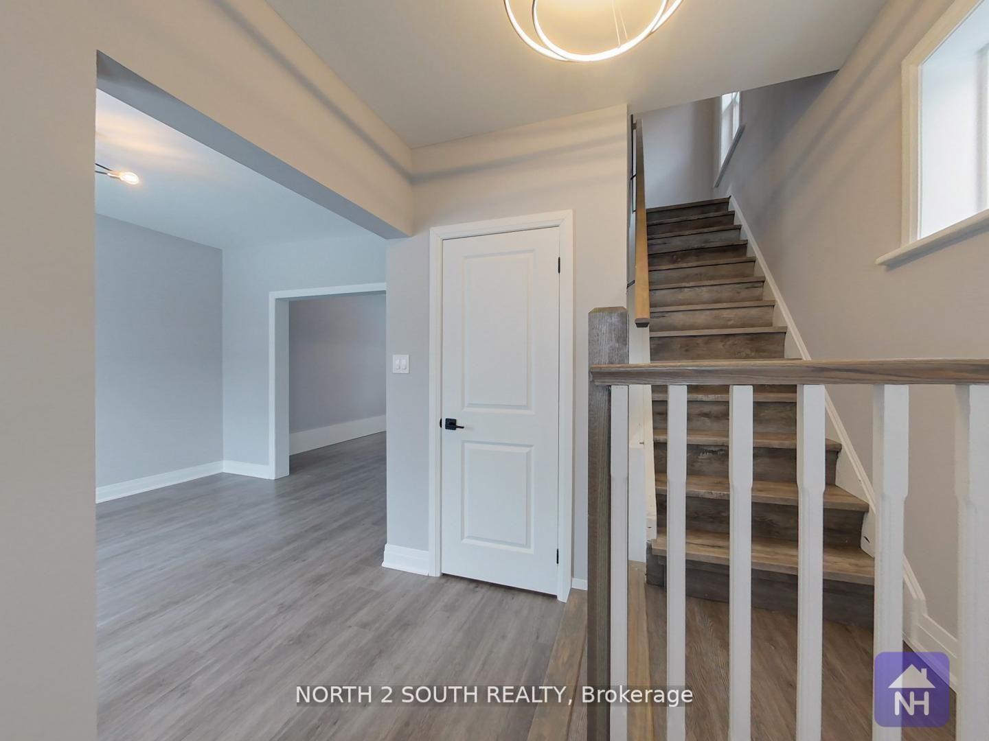 190 Stewart Street, Peterborough — Detached for sale, photo 1