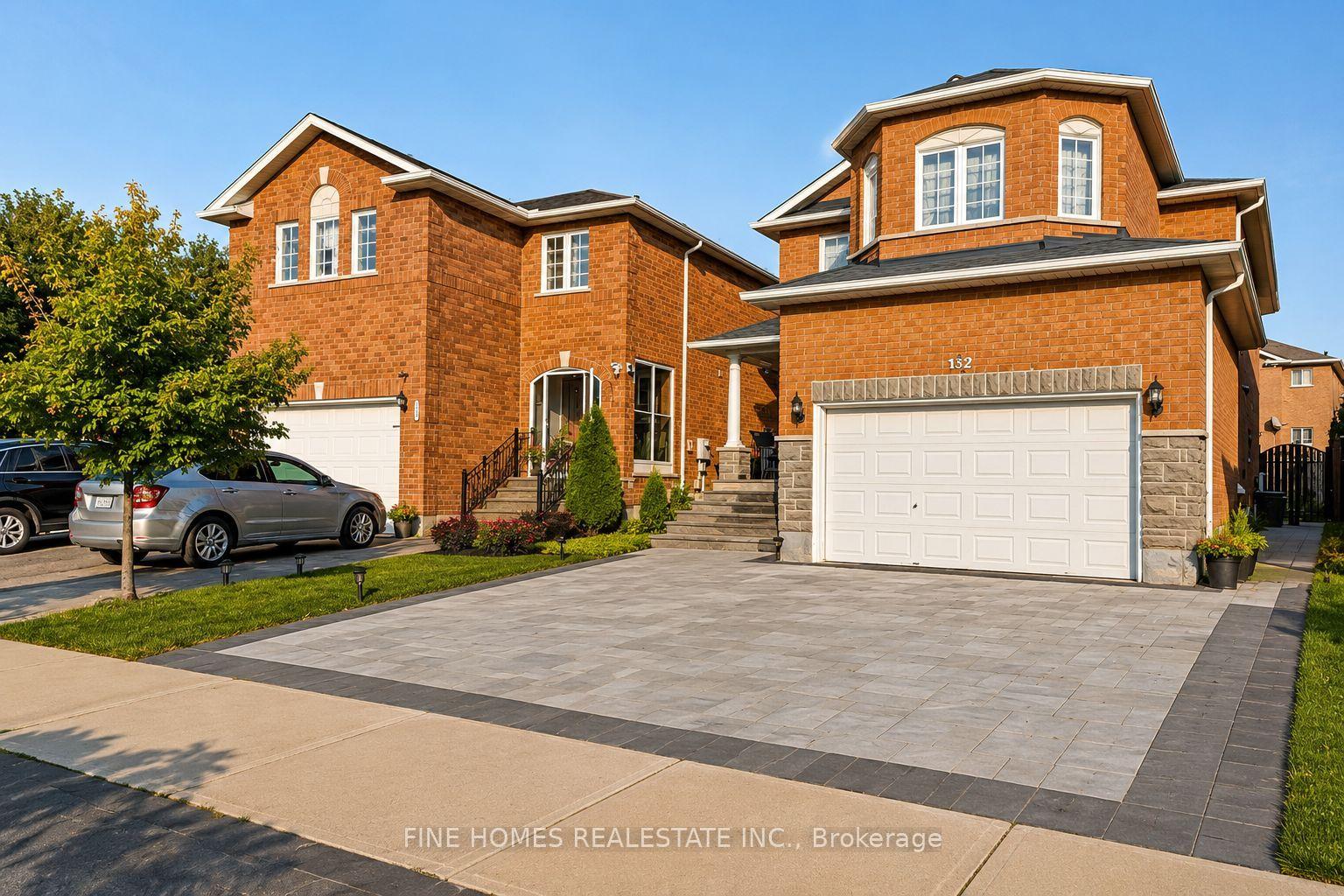 132 Purcell Crescent Lower #Lower — photo 1