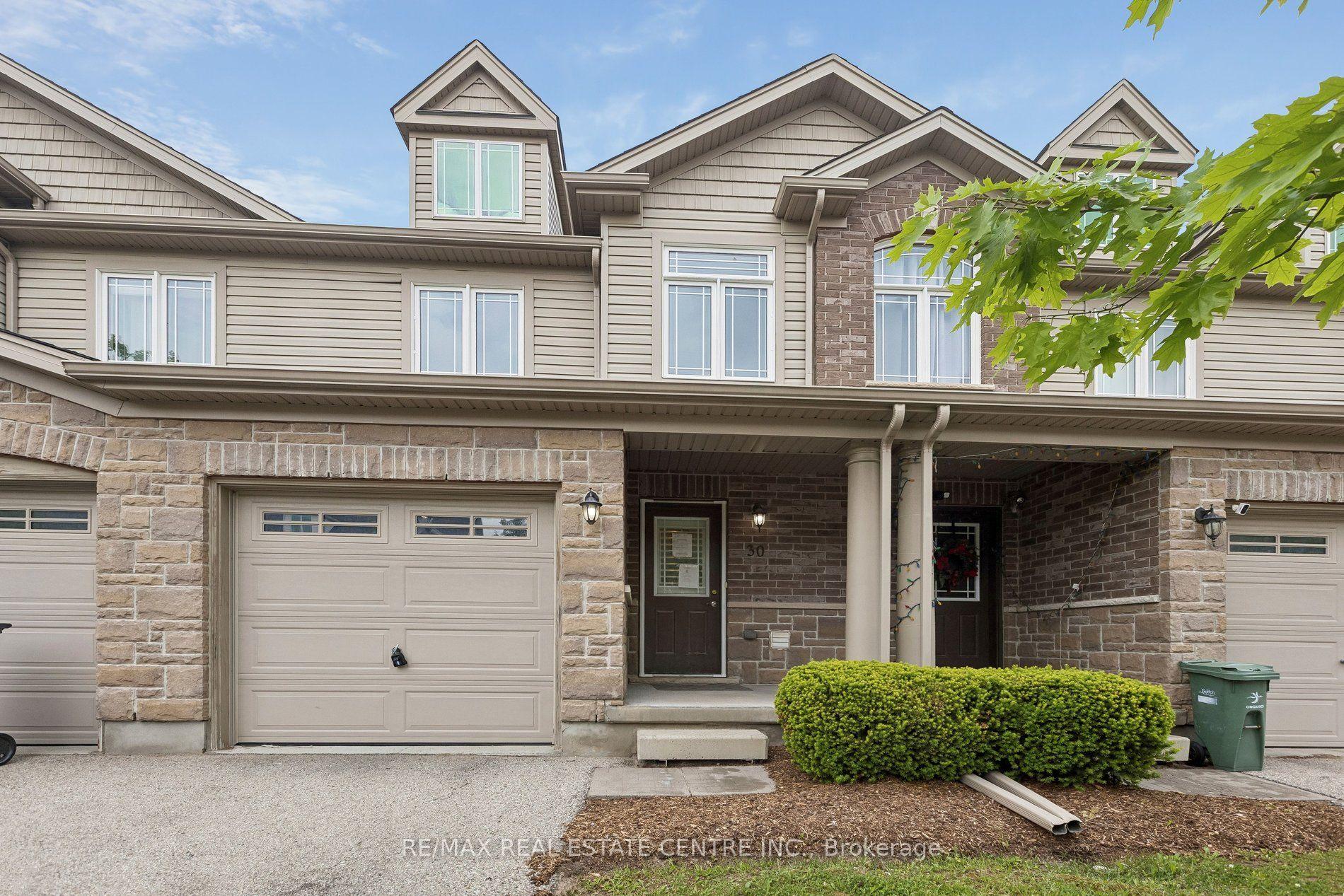 30 Oldfield Drive, Guelph — Condo Town for sale, photo 1