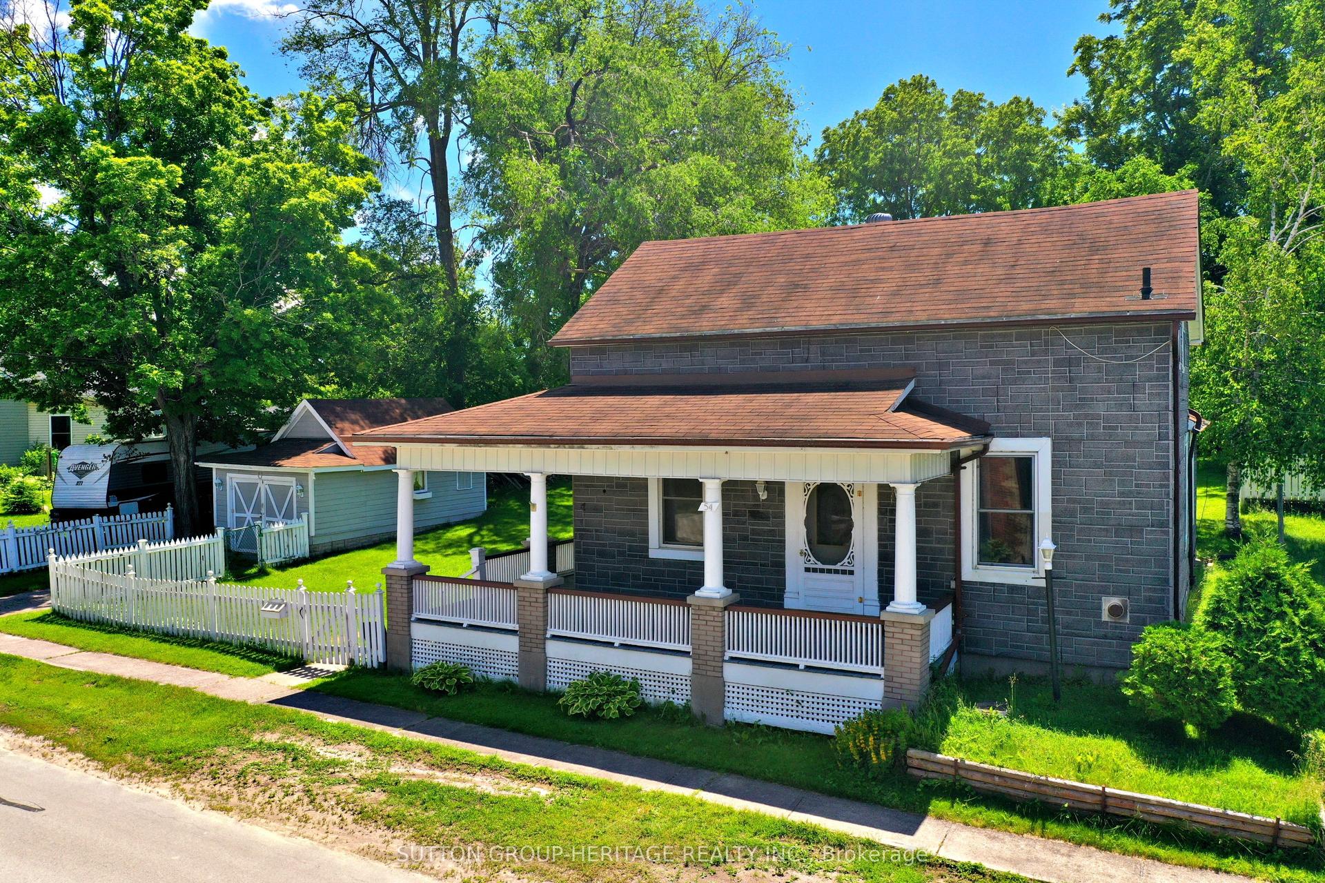 54 Munro Street, Brock — Detached for sale, photo 1