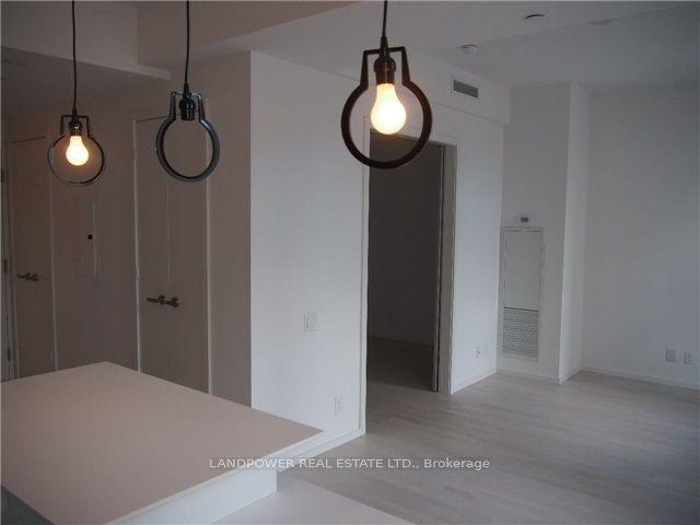5 St Joseph Street 224 #224, Toronto — Condo for lease, photo 1
