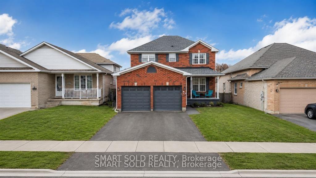 28 Leggott Avenue Upper Bedroom #Upper Bedroom, Barrie — Detached for lease, photo 1