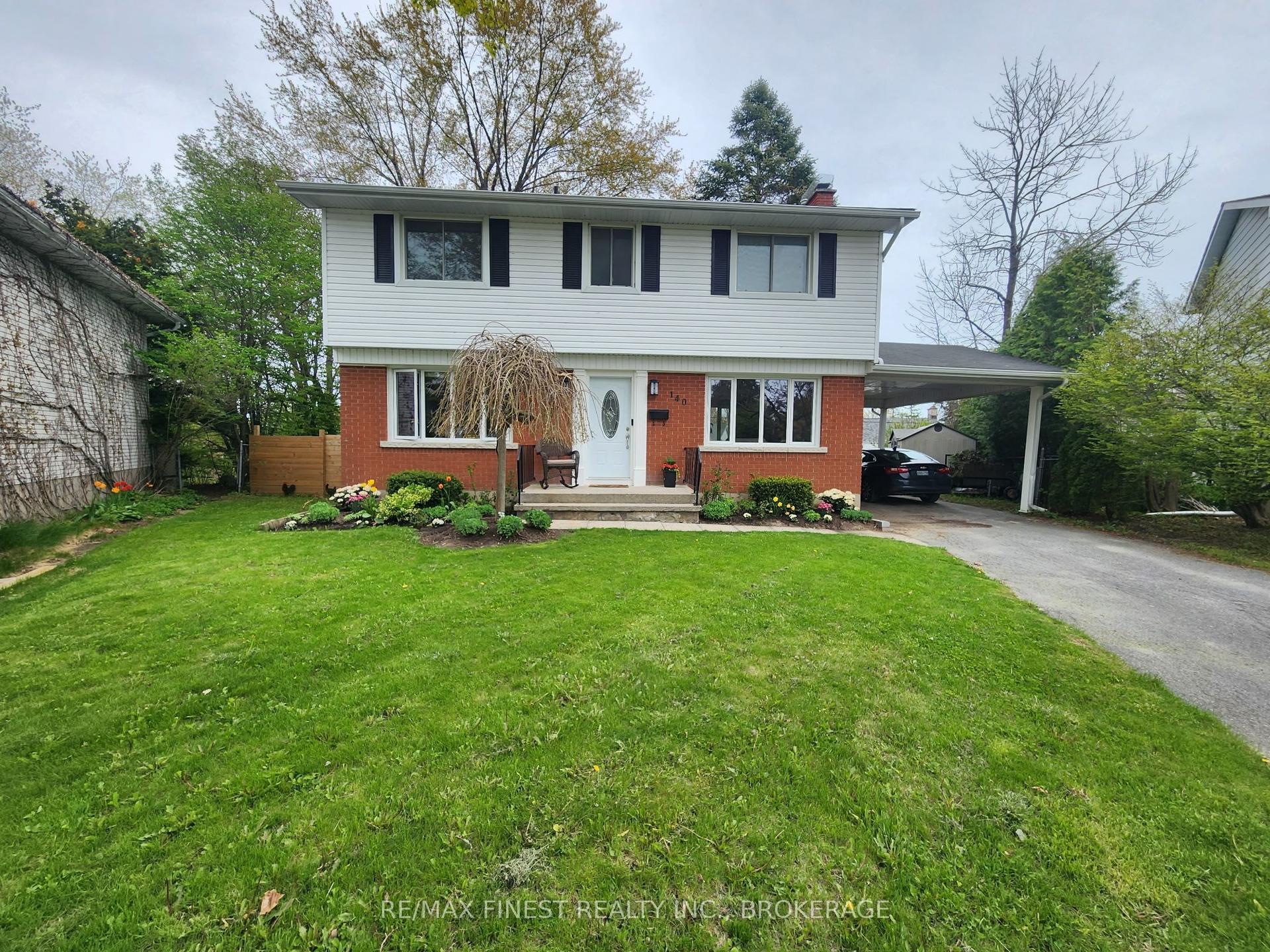 140 Falkirk Terrace — photo 1
