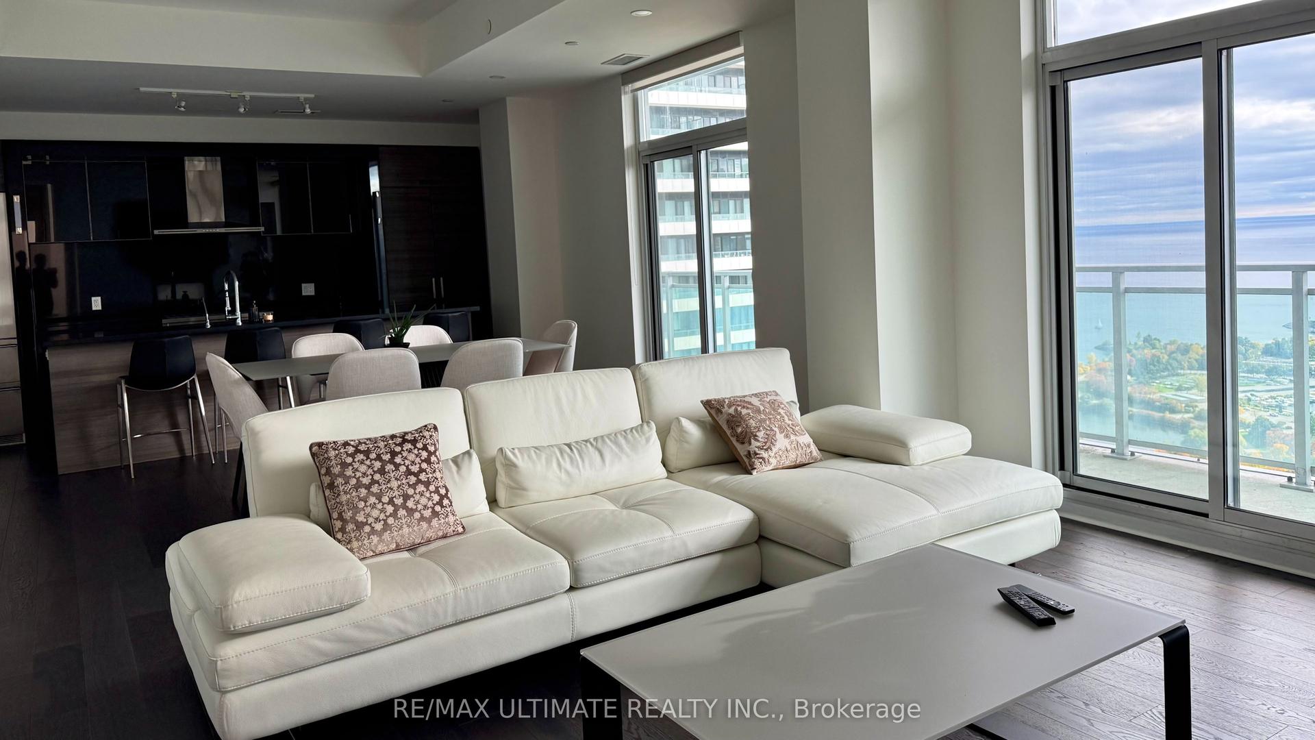 33 Shore Breeze Drive 3901 #3901, Toronto — Condo for sale, photo 1