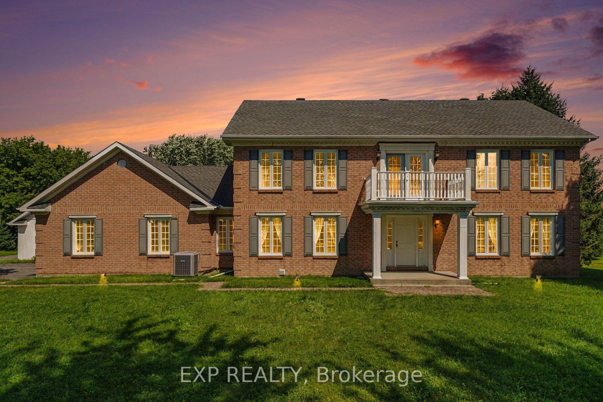 1007 St Pierre Road, Russell — Detached for sale, photo 1