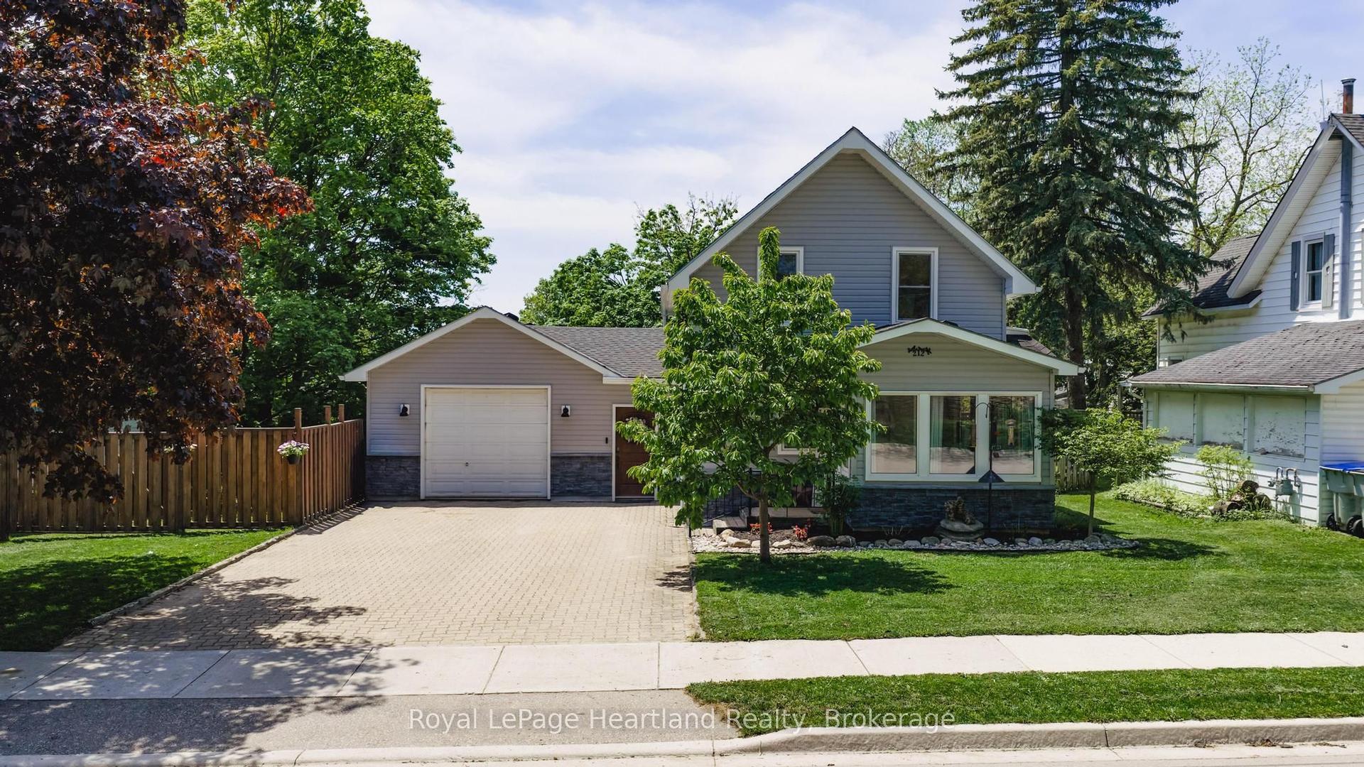 212 TOWNSEND Street — photo 1