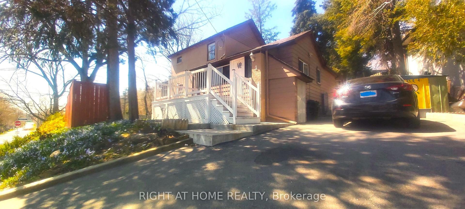 1 Edgebrook Drive, Toronto — Detached for sale, photo 1