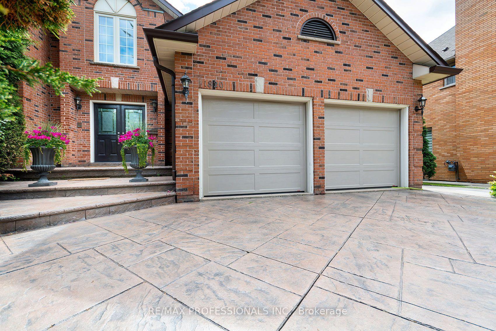 1820 Shady Creek Court, Mississauga — Detached for sale, photo 1