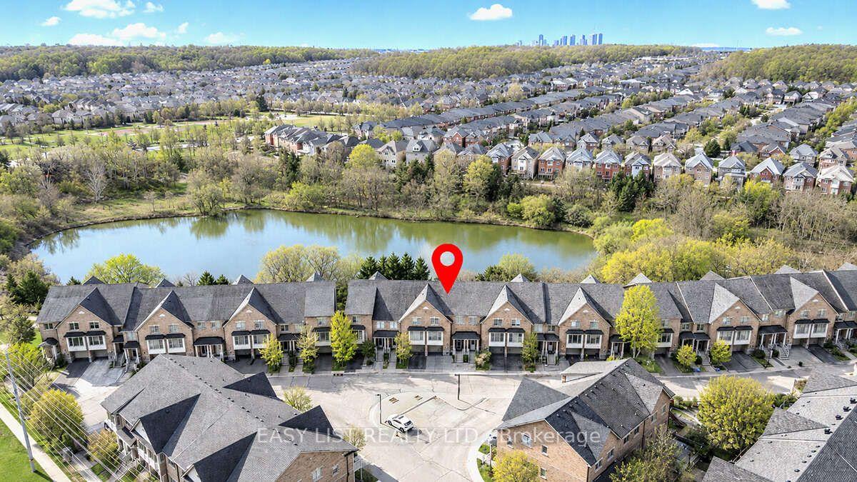 8900 Bathurst Street 10 #10 — photo 1