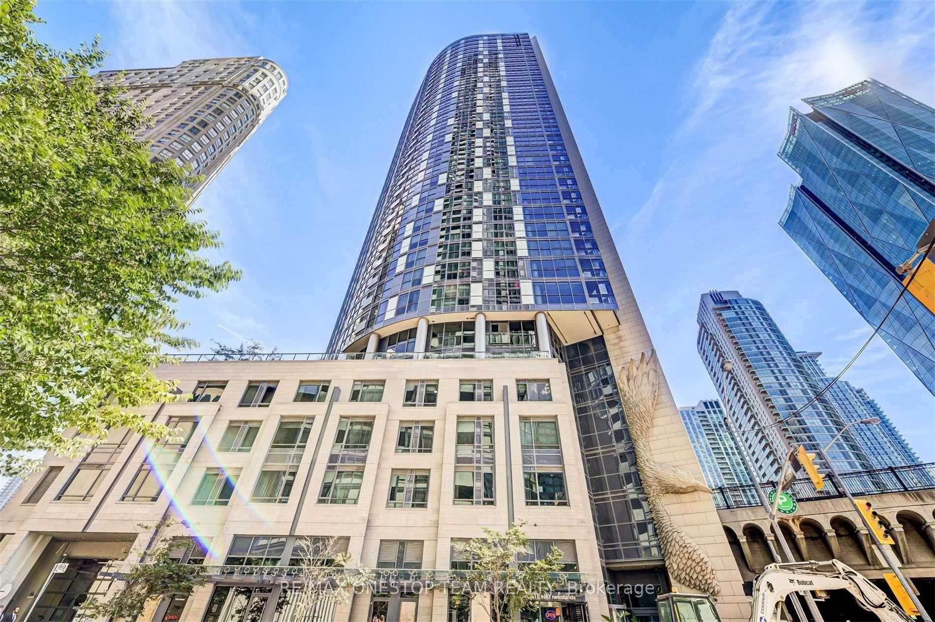 1 The Esplanade 2206 #2206, Toronto — Condo for lease, photo 1