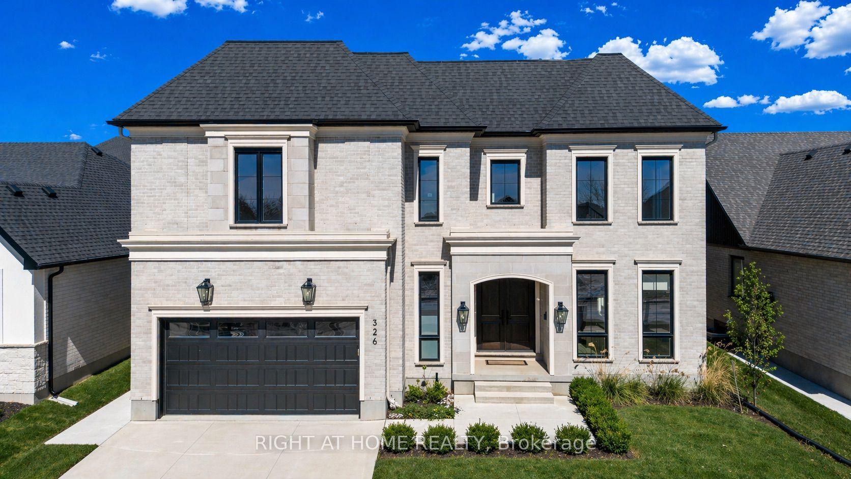 326 Manhattan Drive, London South — Detached for sale, photo 1