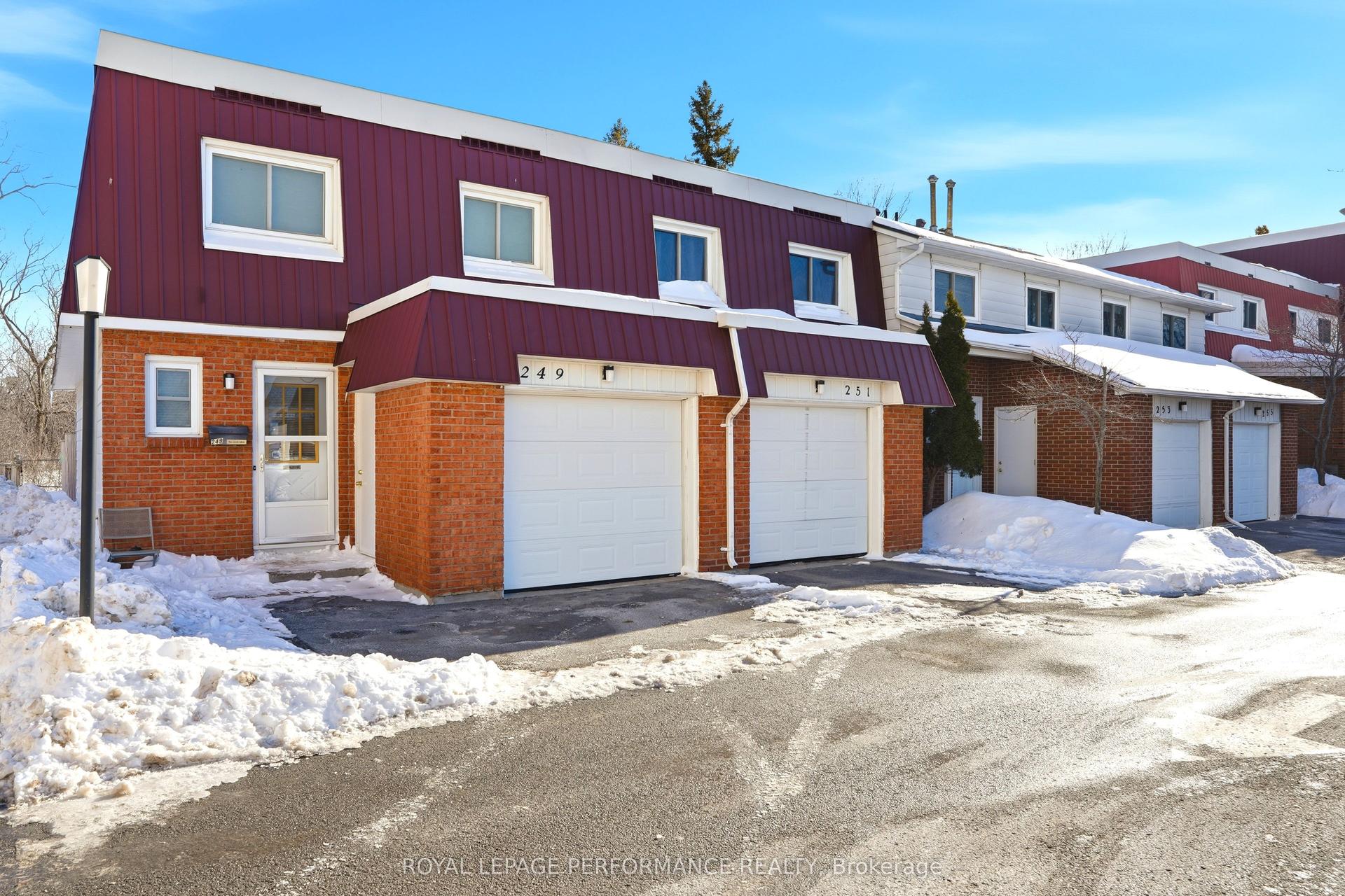 249 Romulus Private 94 #94 — photo 1