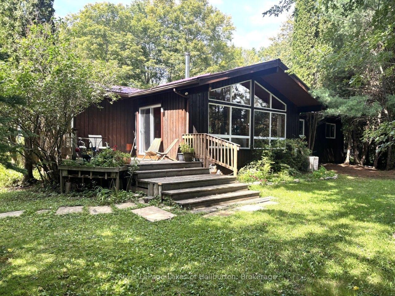 10 Nevison Drive, Kawartha Lakes — Detached for sale, photo 1