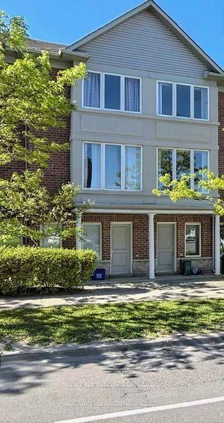 320 South Park Road Main #Main, Markham — Condo Town for lease, photo 1