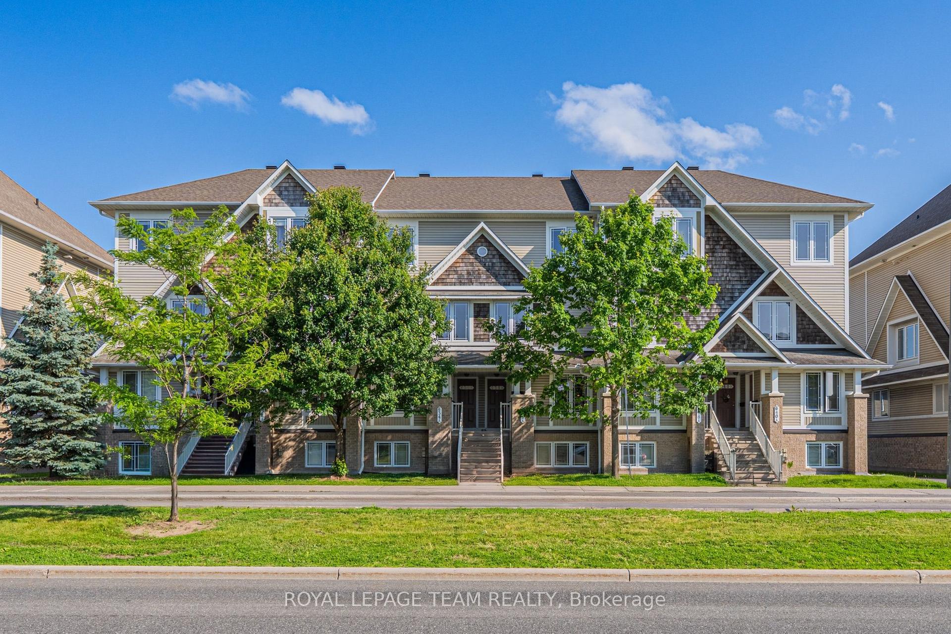 634 Chapman Mills Drive B #B, Barrhaven — Condo Town for lease, photo 1