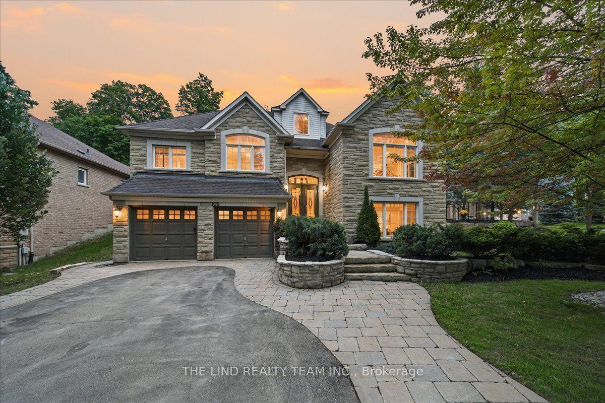 109 Willis Drive, Aurora — Detached for sale, photo 1