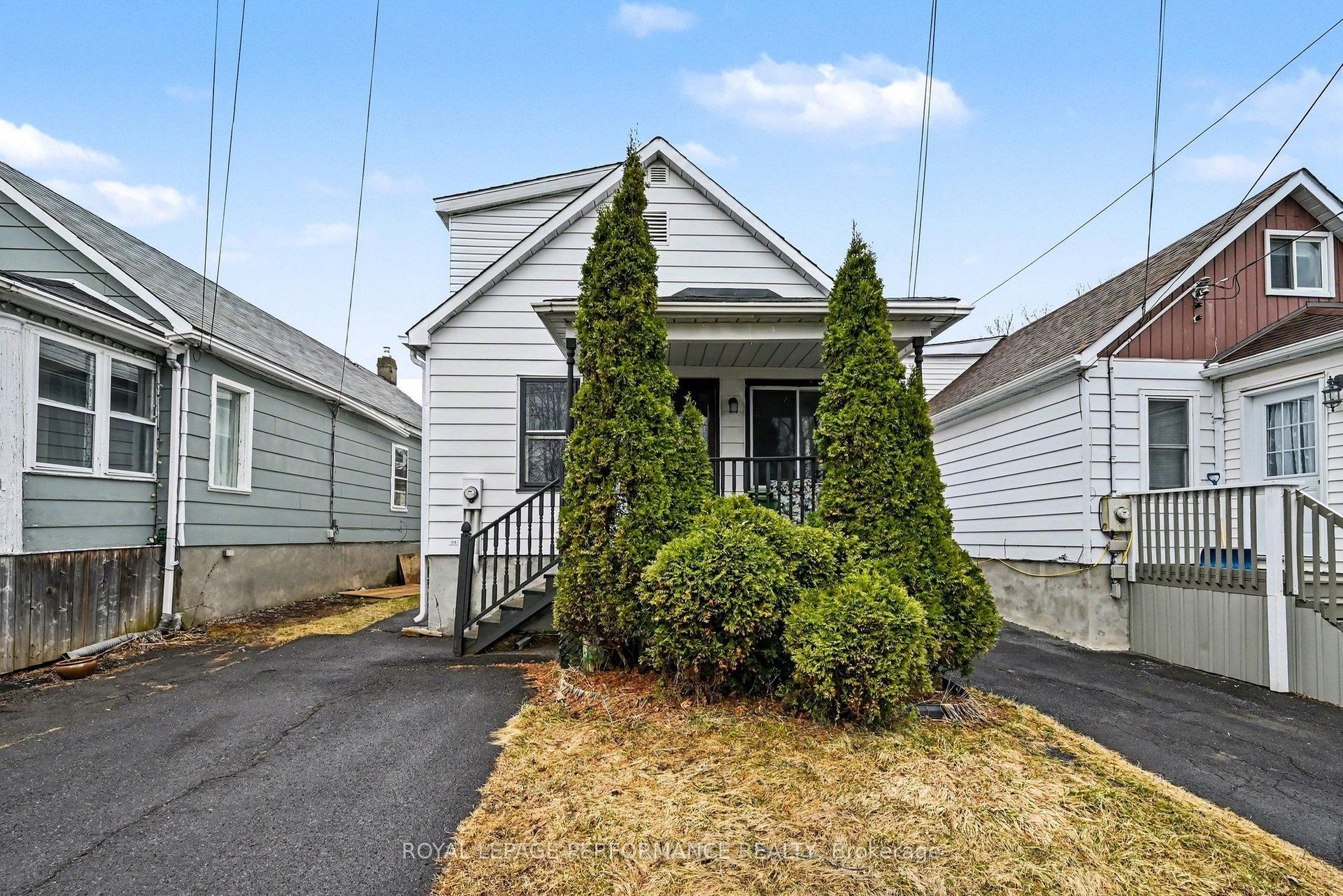 414 Gillespie Avenue — photo 1