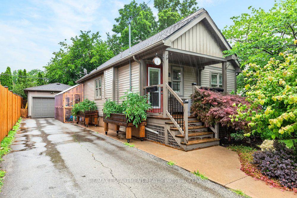 73 MARGERY Avenue, St. Catharines — Detached for sale, photo 1