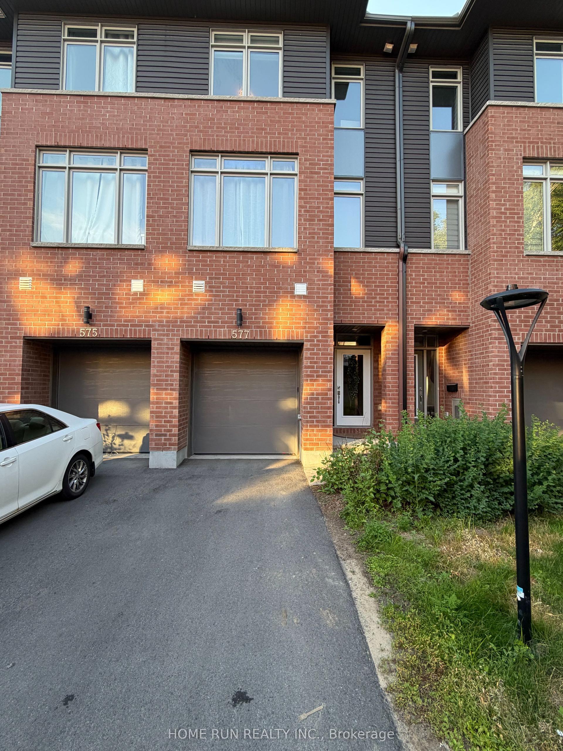 577 Halo Private — photo 1