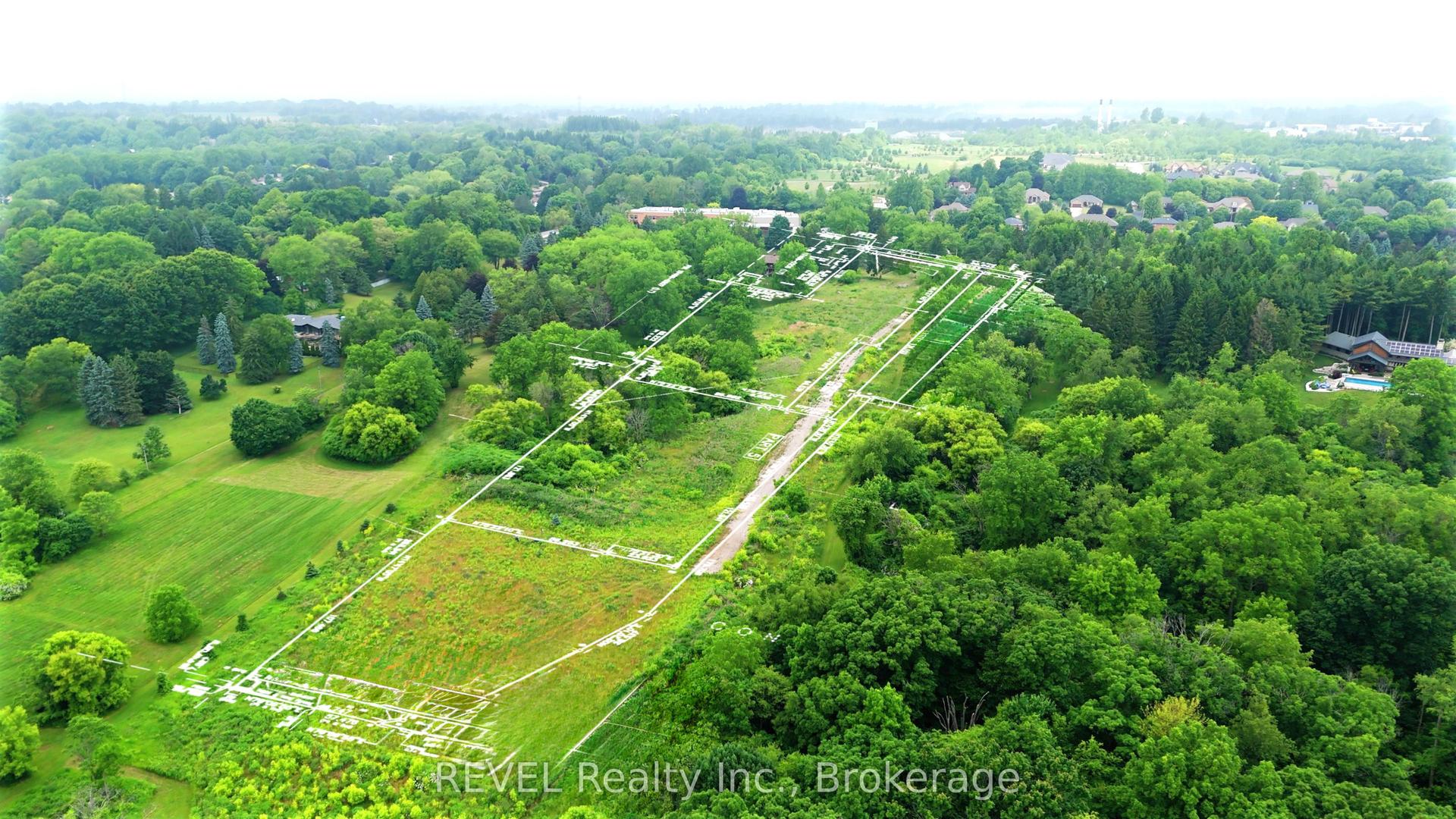 610-612-614 Harvest Road — photo 1