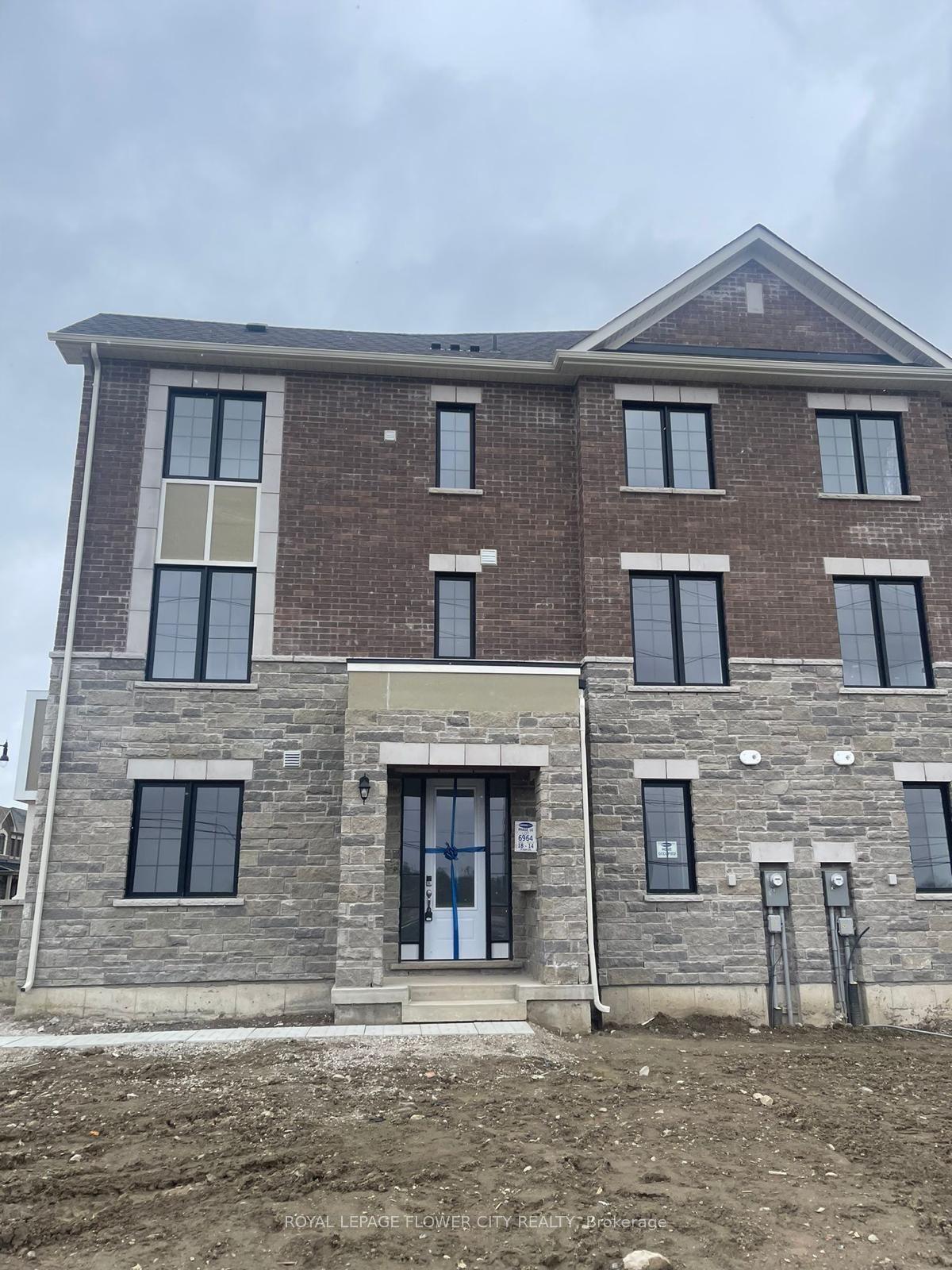 93 Keppel Circle, Brampton — Townhouse for lease, photo 1