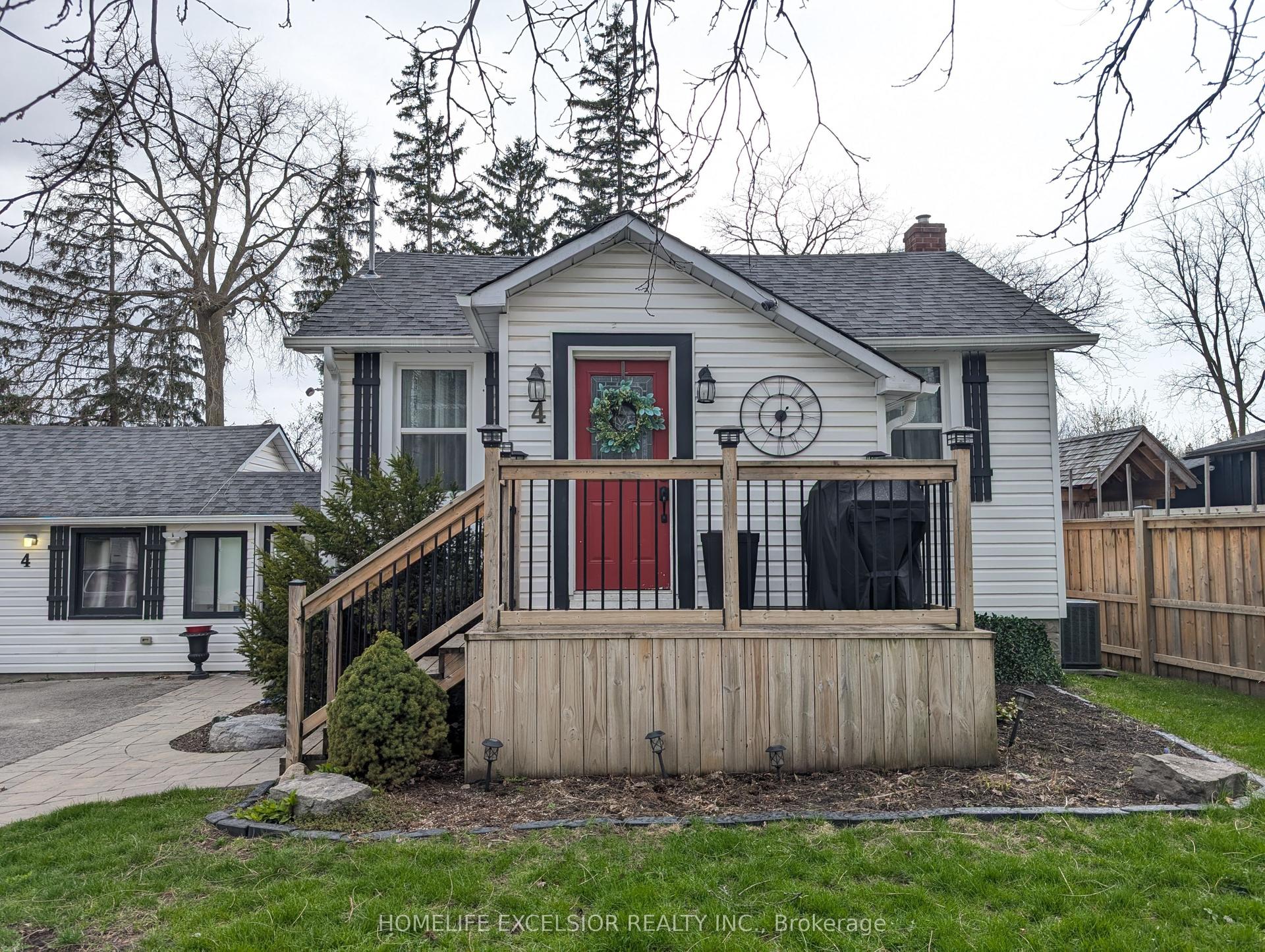 4 Albert Street — photo 1