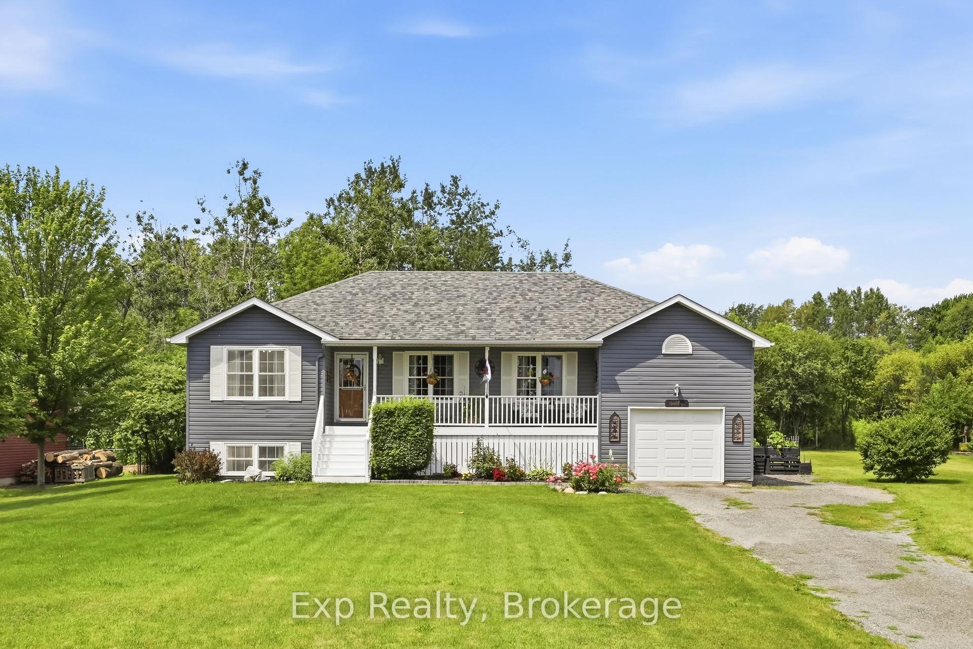7402 Byers Road, Hamilton Township — Detached for sale, photo 1