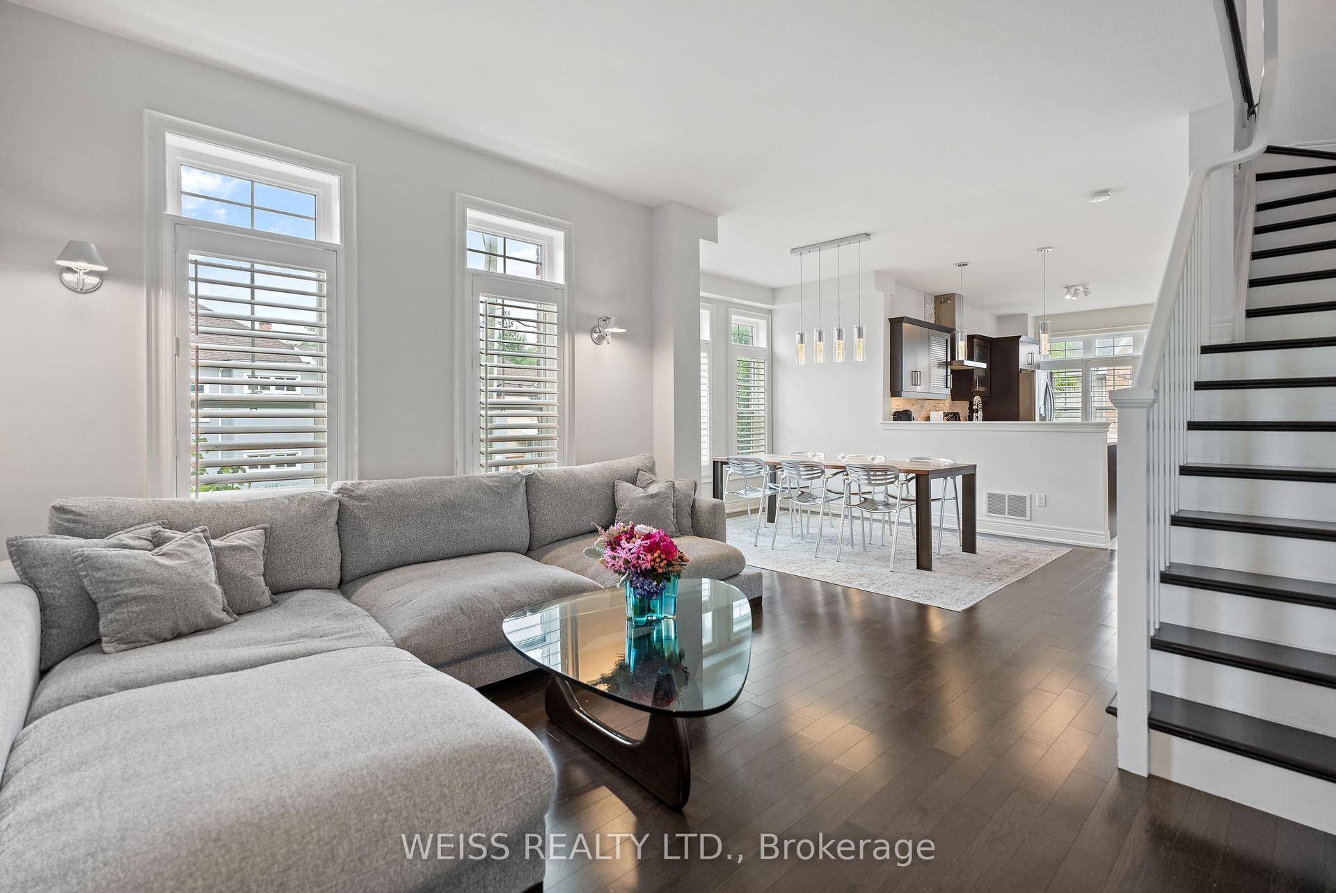 2 Ella Street — photo 1