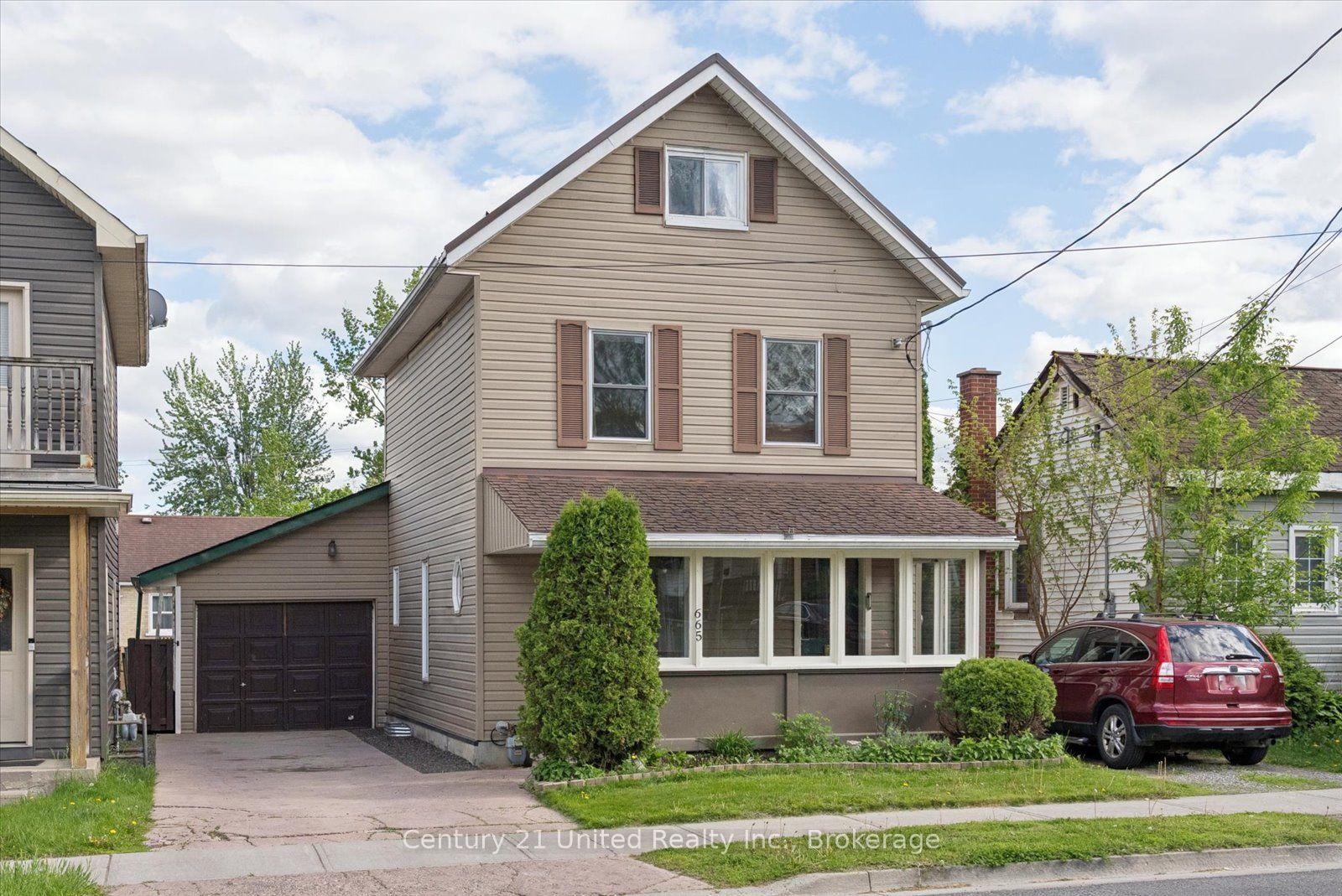 665 Frank Street — photo 1