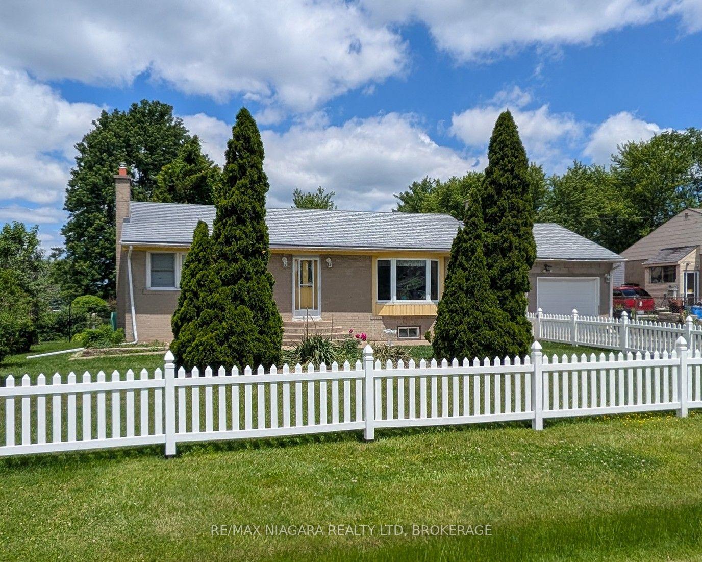 2882 Westbrook Avenue — photo 1