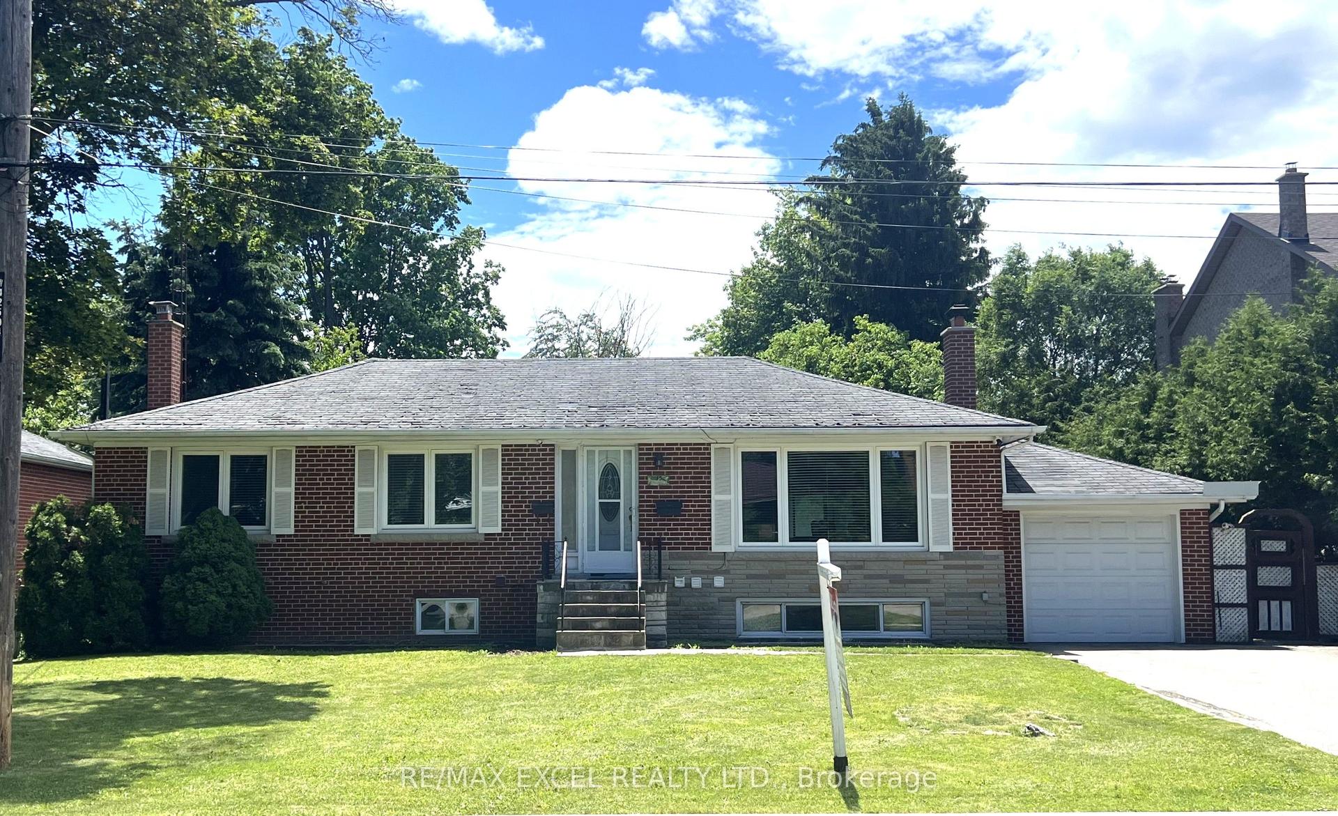 35 Urbandale Avenue — photo 1