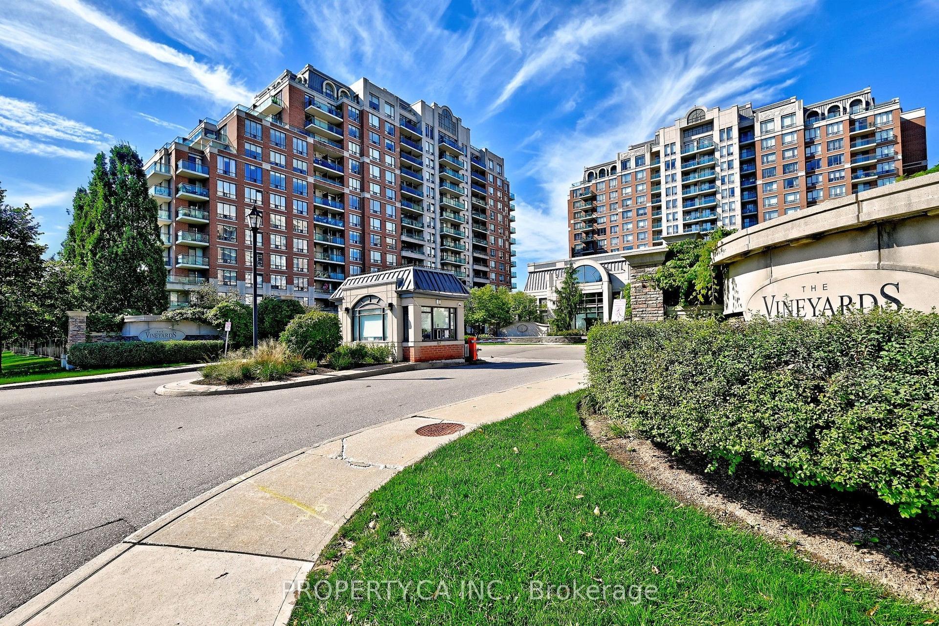 310 Red Maple Road 1013 #1013, Richmond Hill — Condo for sale, photo 1