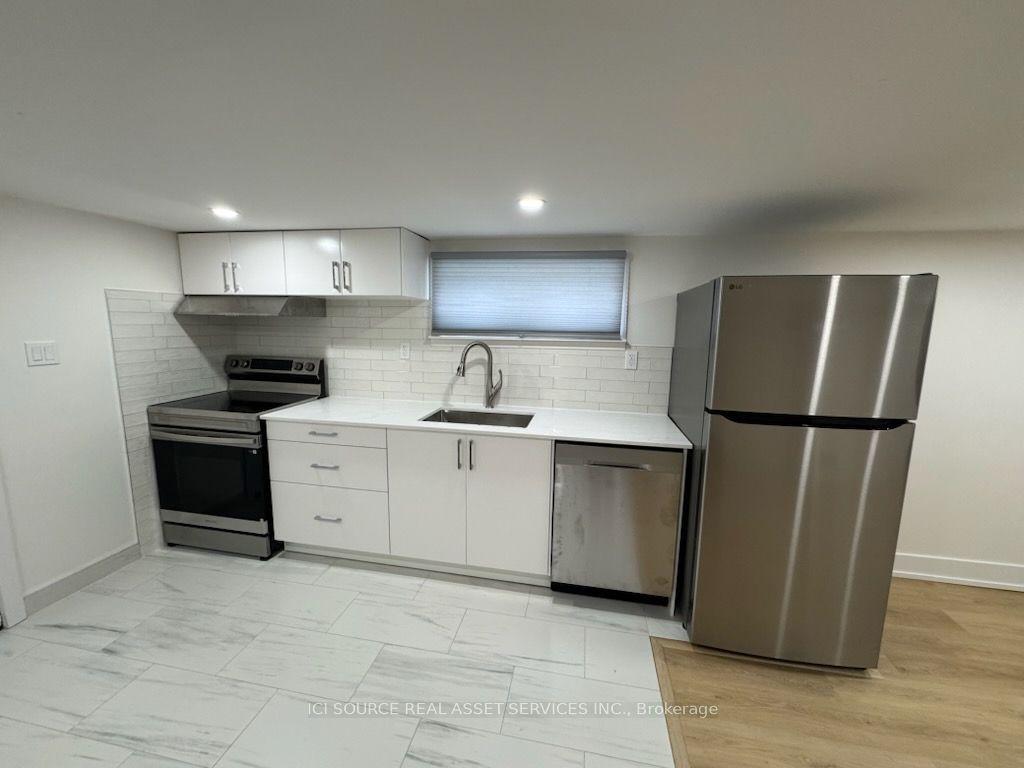 82 Cleta Drive Lower Basement #Lower Basement, Toronto — Detached for lease, photo 1