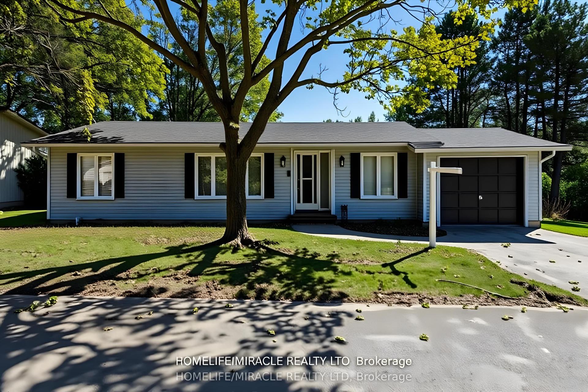 1 Tecumseth Pines Drive, New Tecumseth — Detached for sale, photo 1