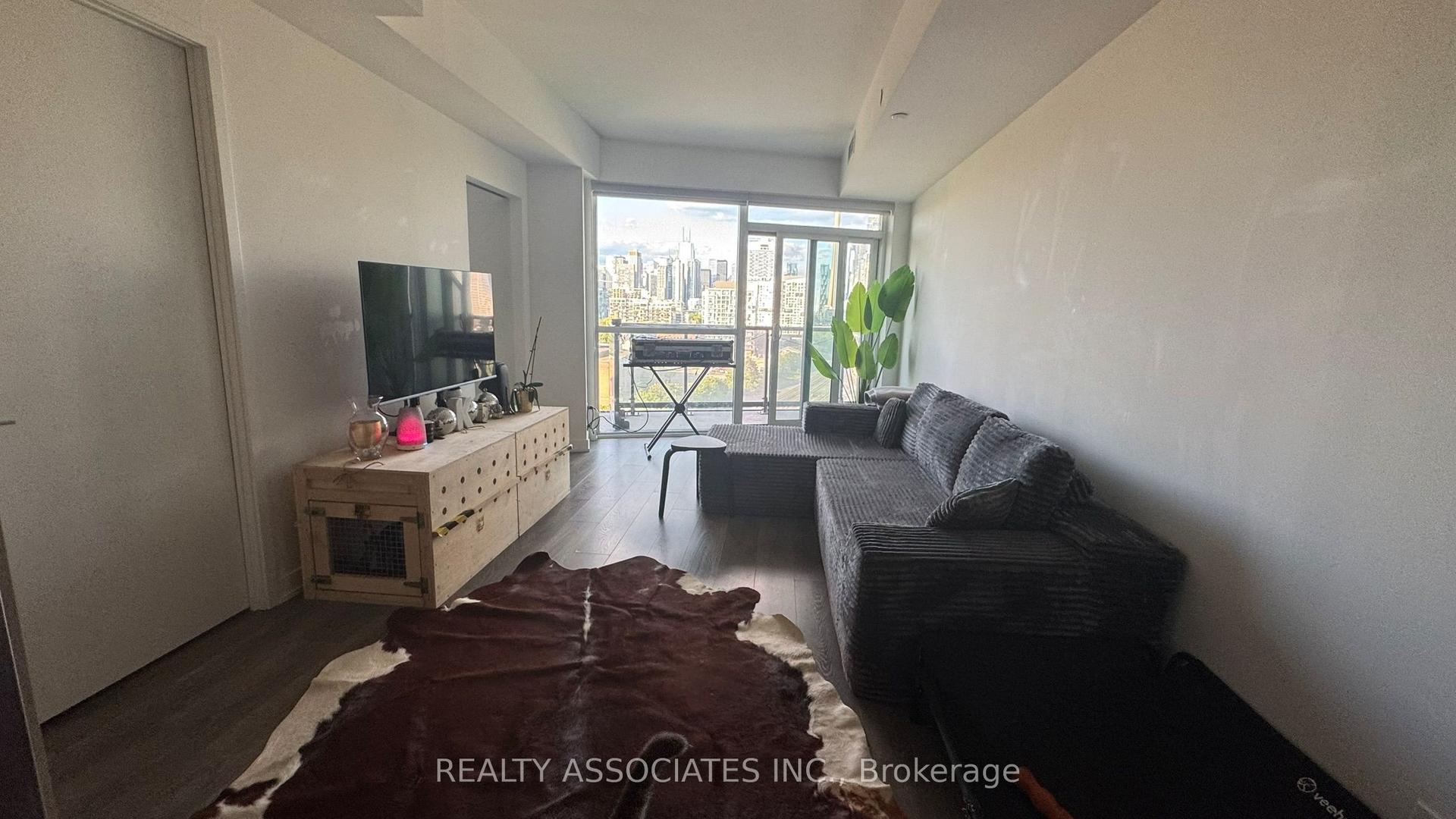 30 Ordnance Street 1009 #1009 — photo 1