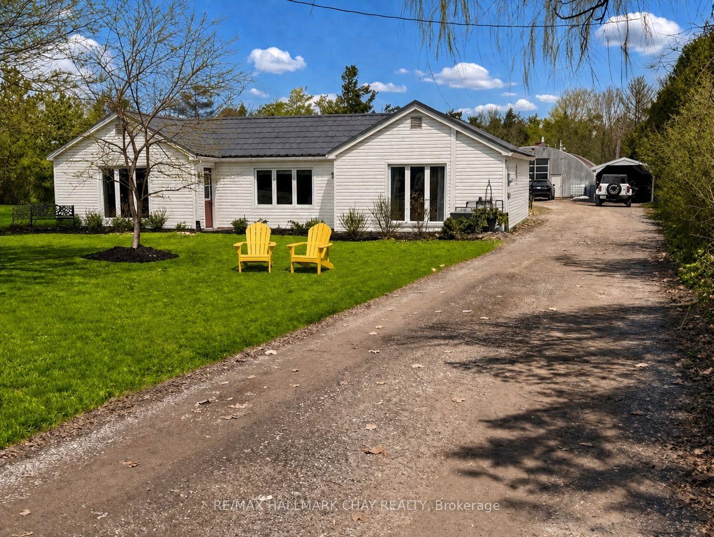 3302 Innisfil Beach Road — photo 1