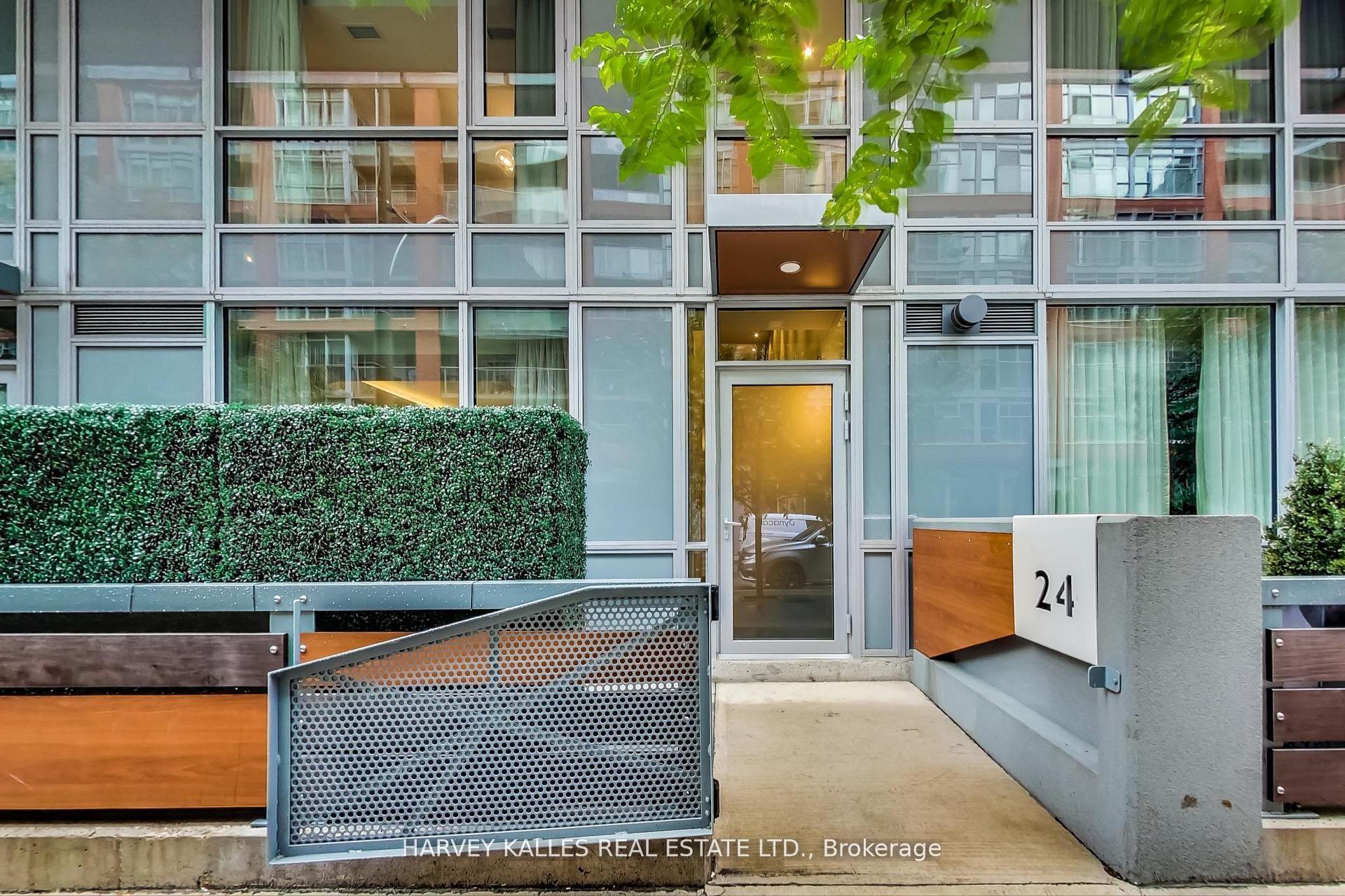 30 Nelson Street TH24 #TH24 — photo 1