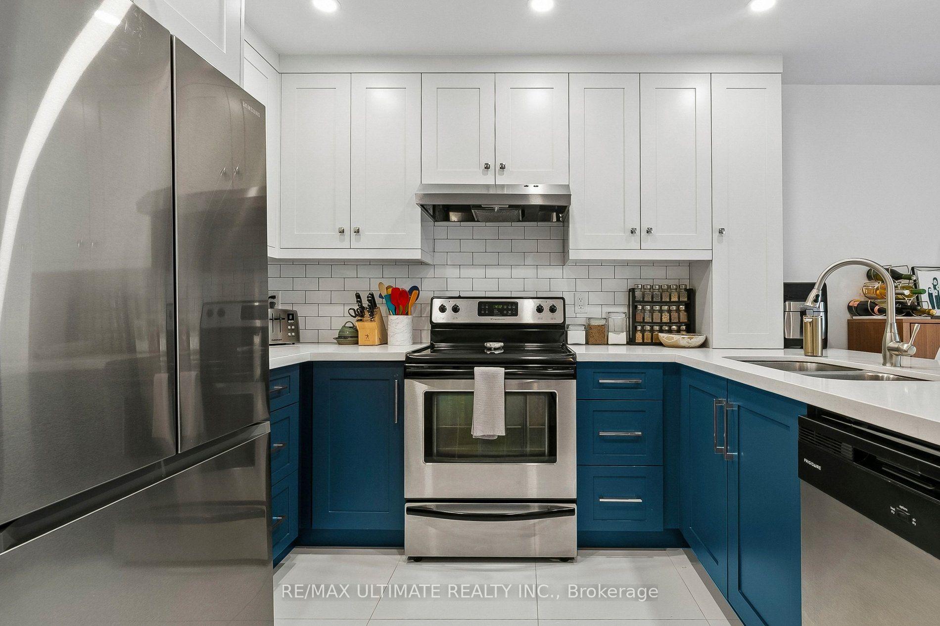 660 WELLINGTON Street W C #C, Toronto — Condo Town for lease, photo 1