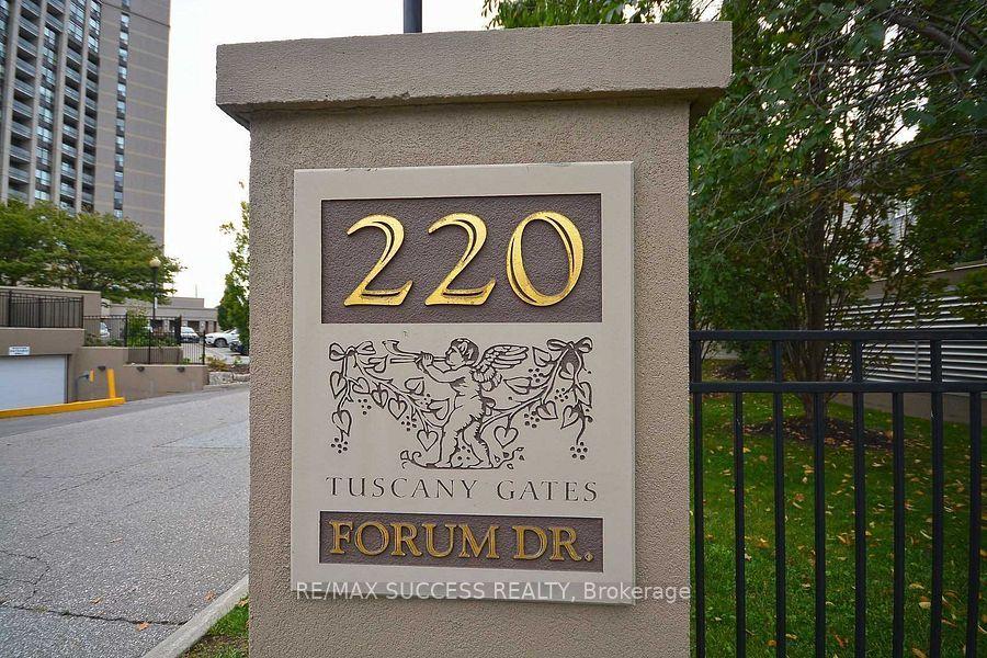 220 Forum Drive 701 #701, Mississauga — Condo for lease, photo 1